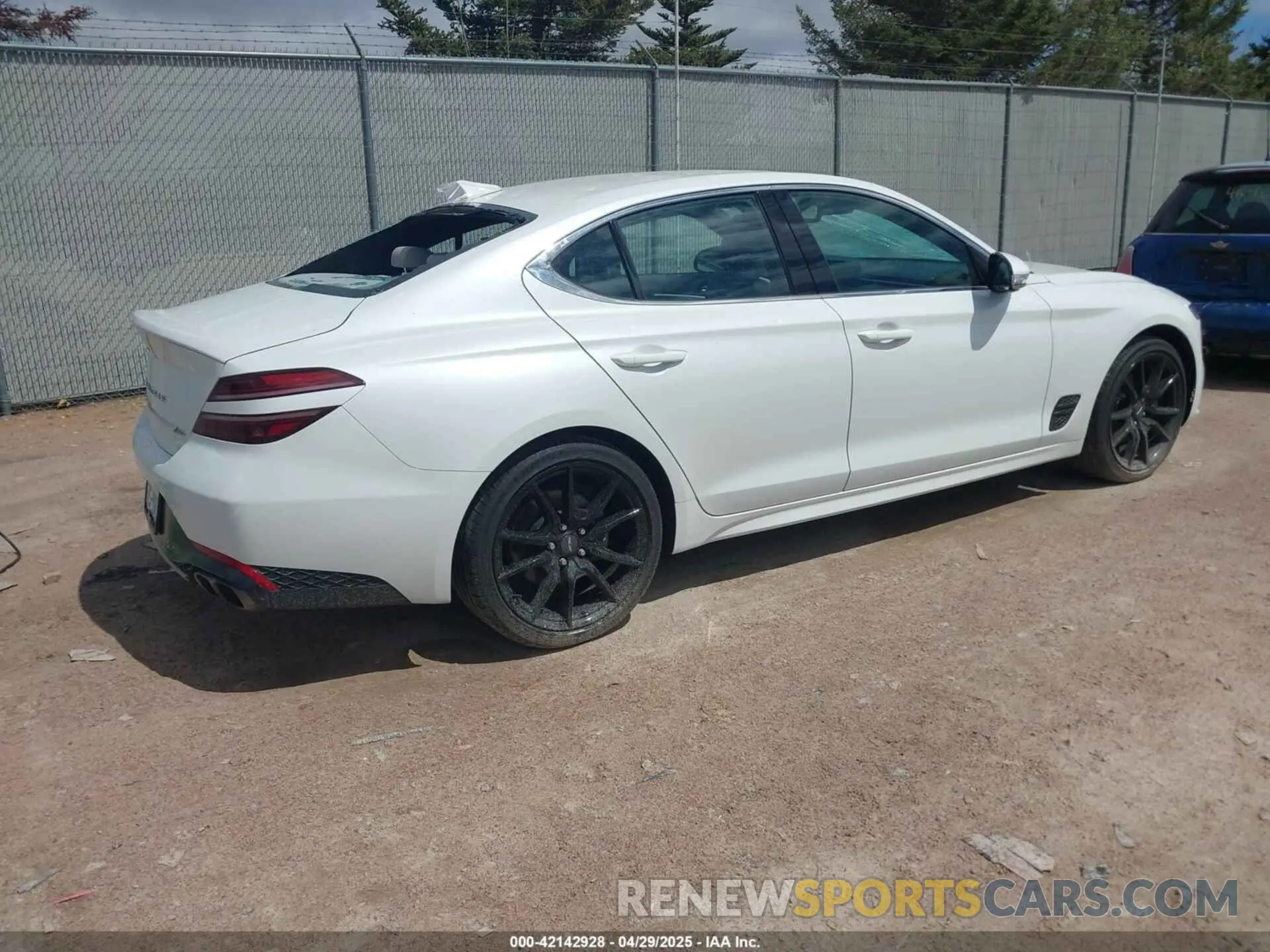 4 fotografías del automóvil dañado KMTG34TA7PU131917 GENESIS G70 2023