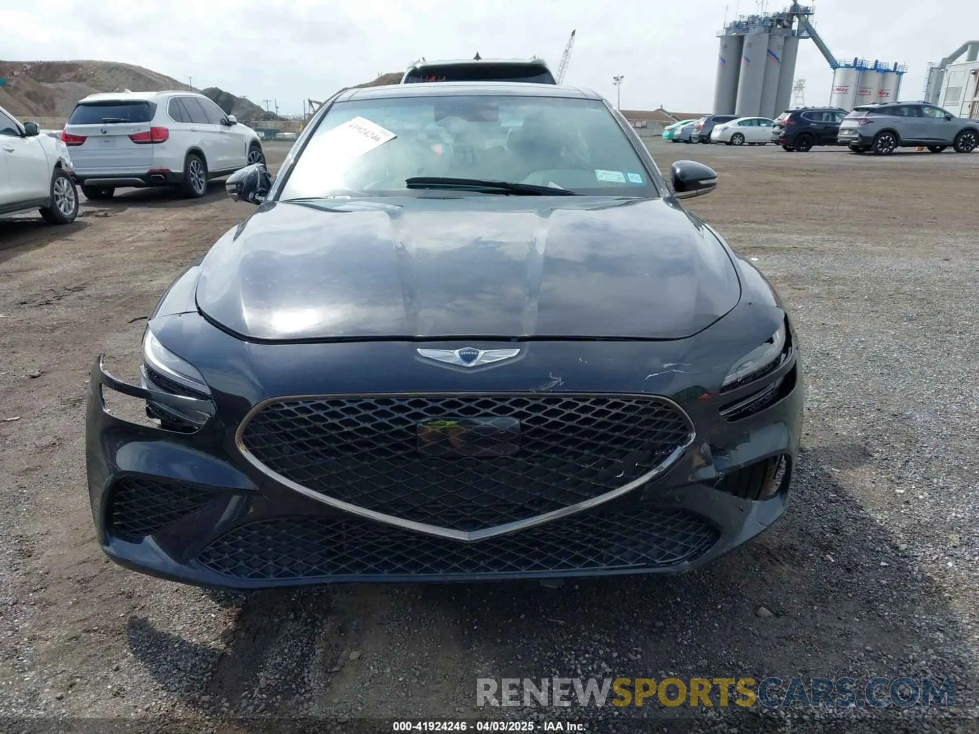 11 fotografías del automóvil dañado KMTG34TA8PU110168 GENESIS G70 2023