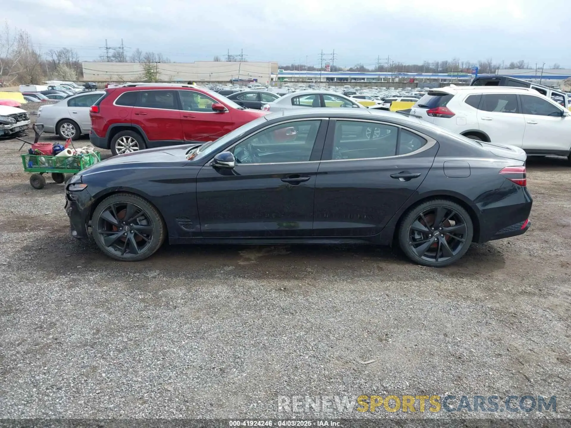 13 fotografías del automóvil dañado KMTG34TA8PU110168 GENESIS G70 2023