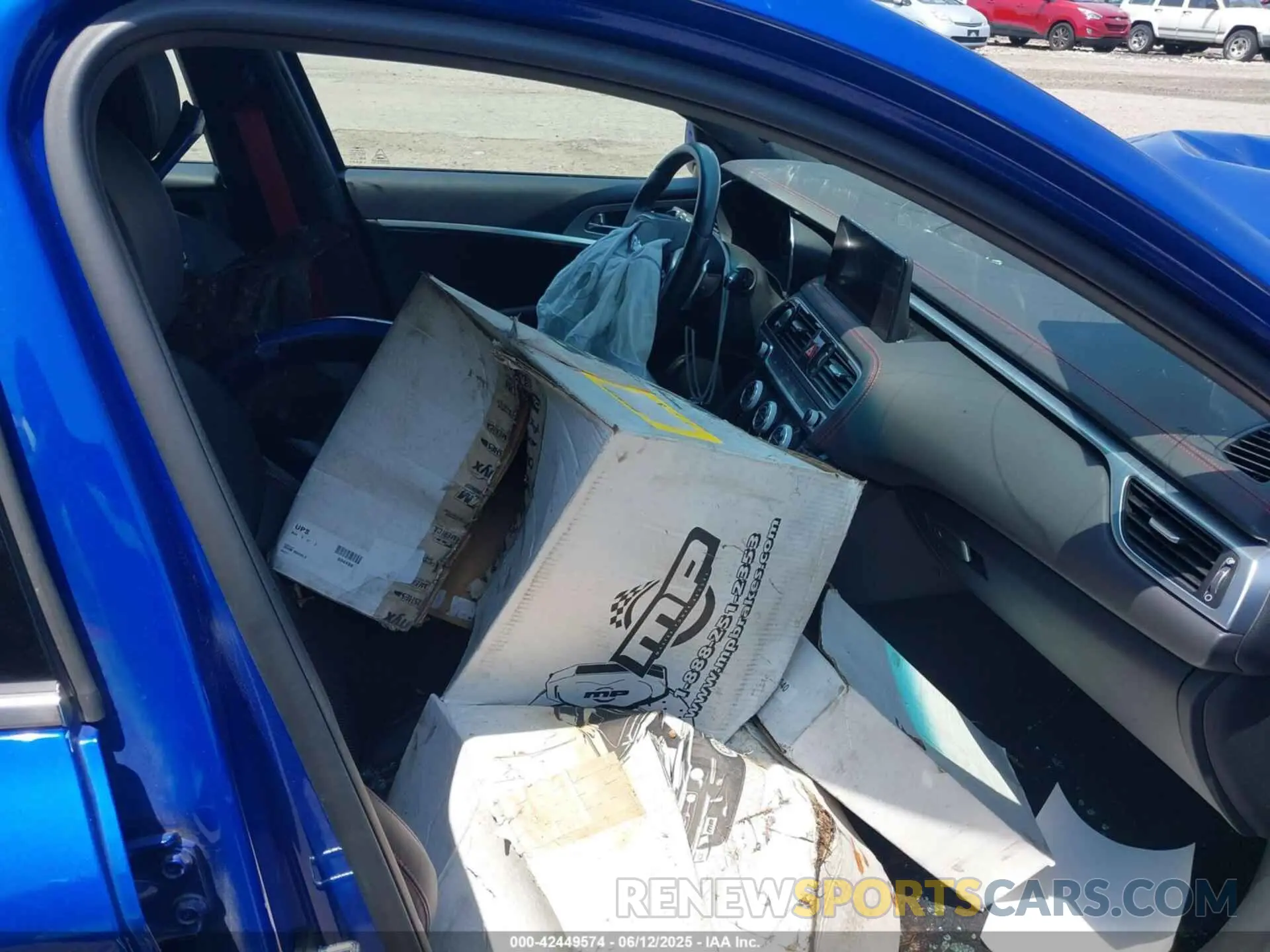 5 fotografías del automóvil dañado KMTG34TAXPU112892 GENESIS G70 2023