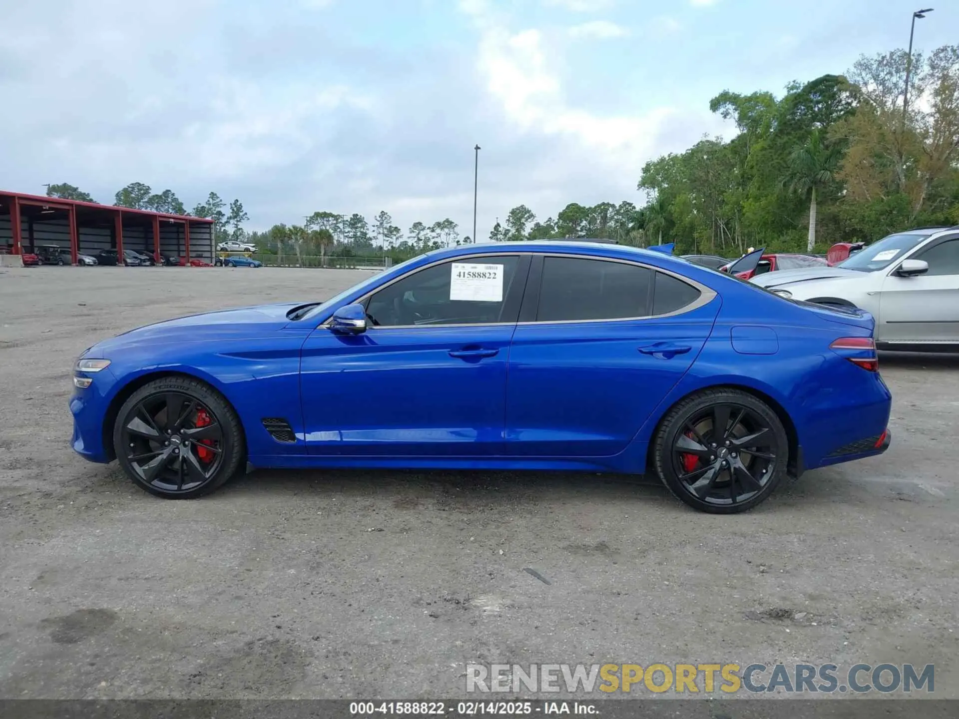 15 fotografías del automóvil dañado KMTG54TE9PU117563 GENESIS G70 2023