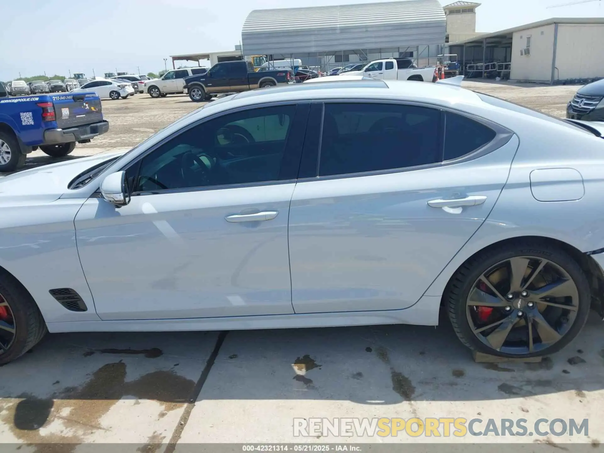 14 fotografías del automóvil dañado KMTG54TEXPU107592 GENESIS G70 2023