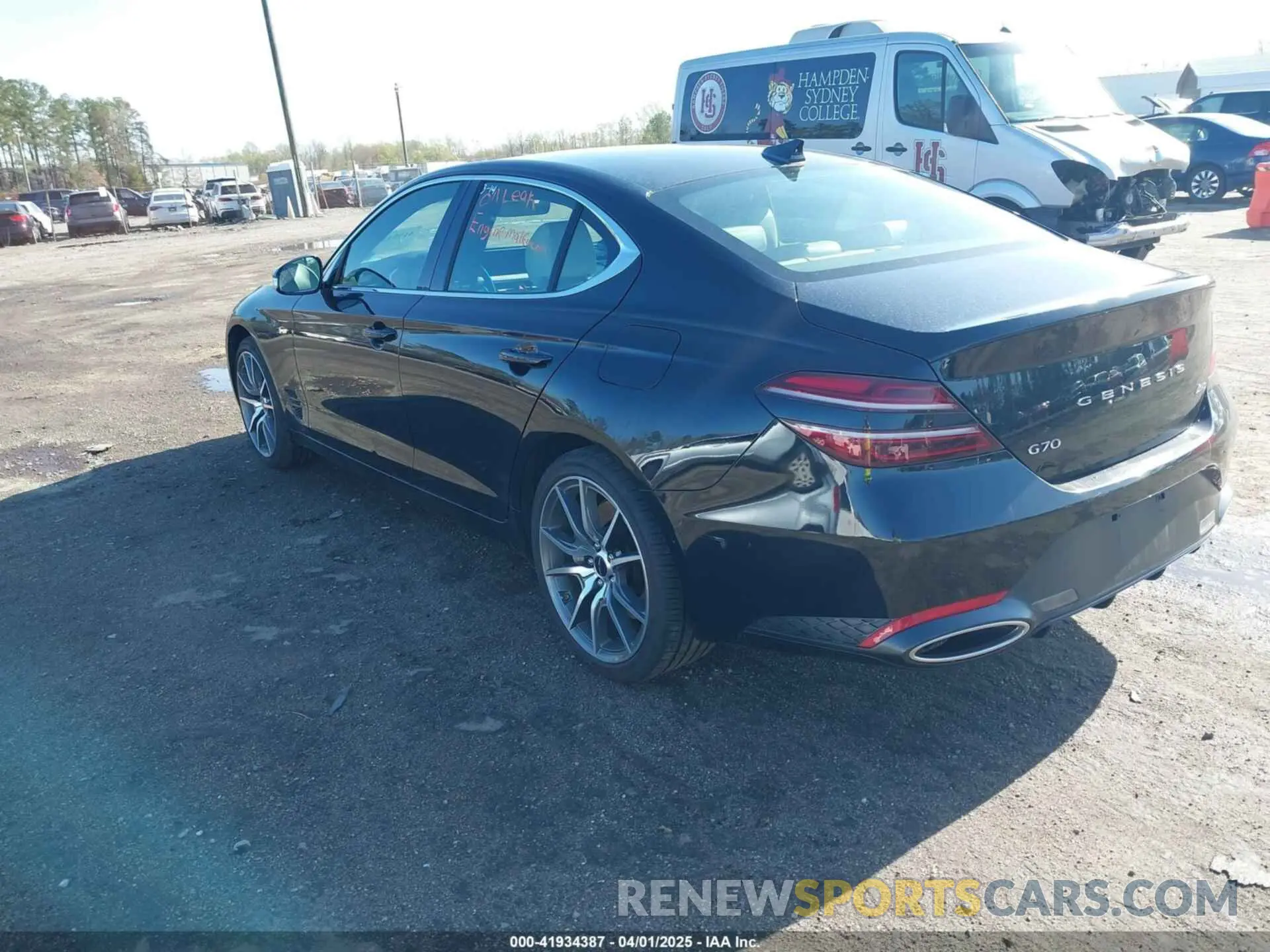 3 fotografías del automóvil dañado KMTG34SC7RU143488 GENESIS G70 2024