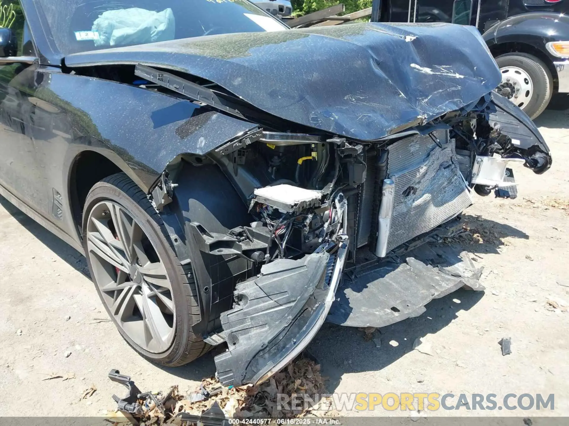 18 fotografías del automóvil dañado KMTG34SC8RU138218 GENESIS G70 2024