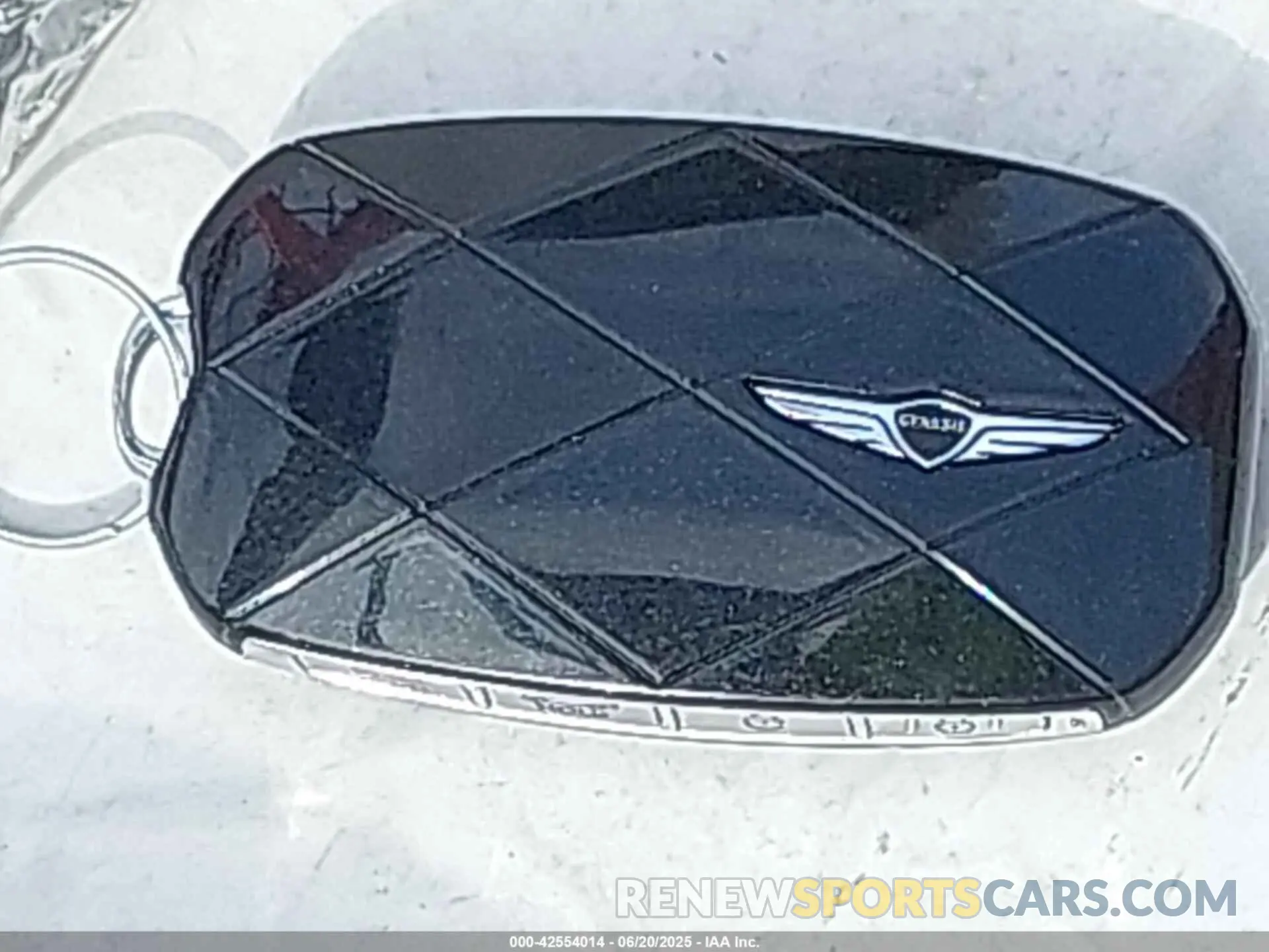 11 fotografías del automóvil dañado KMTG34SC9RU137417 GENESIS G70 2024