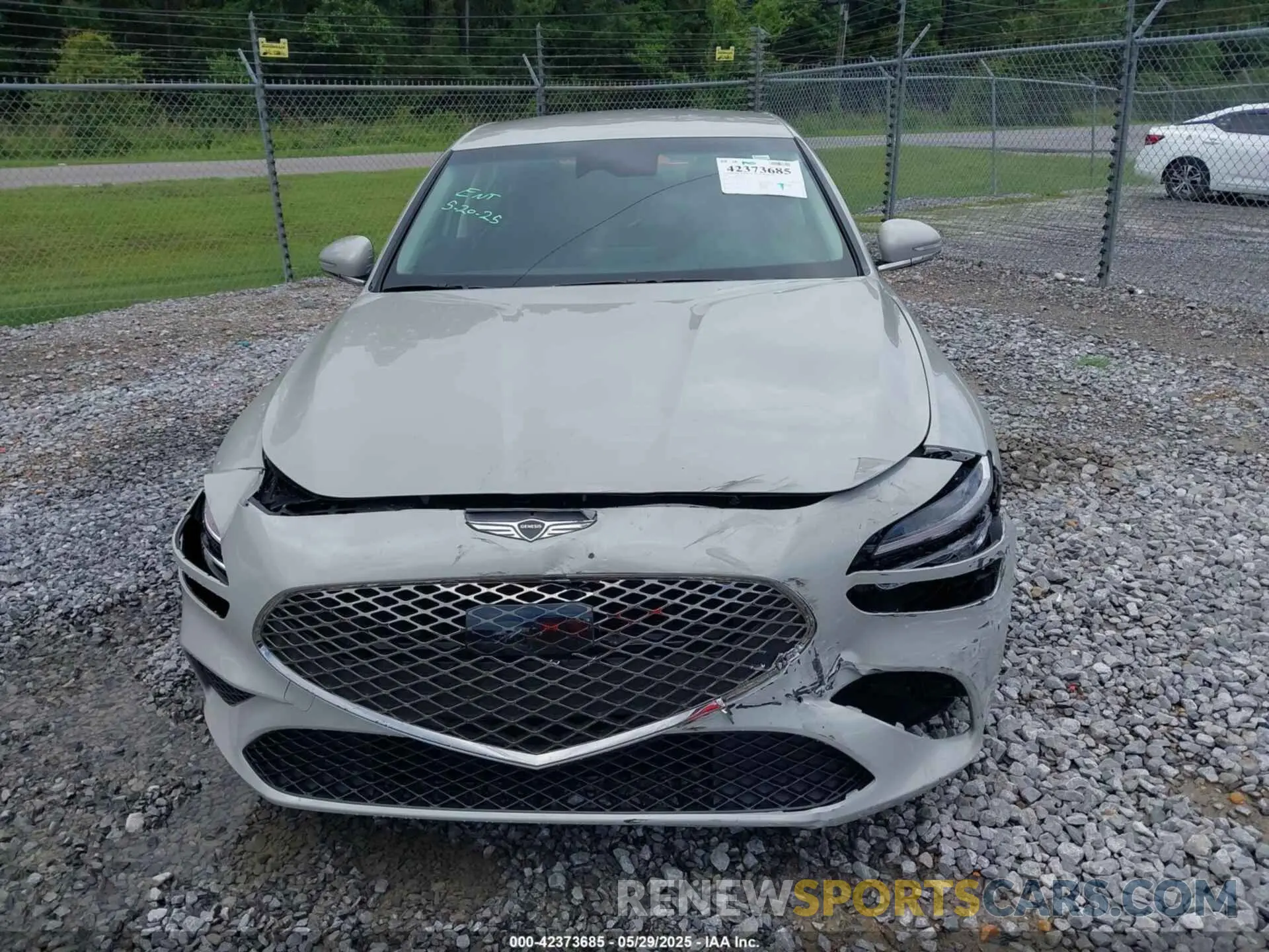 12 fotografías del automóvil dañado KMTG34SC2SU155702 GENESIS G70 2025