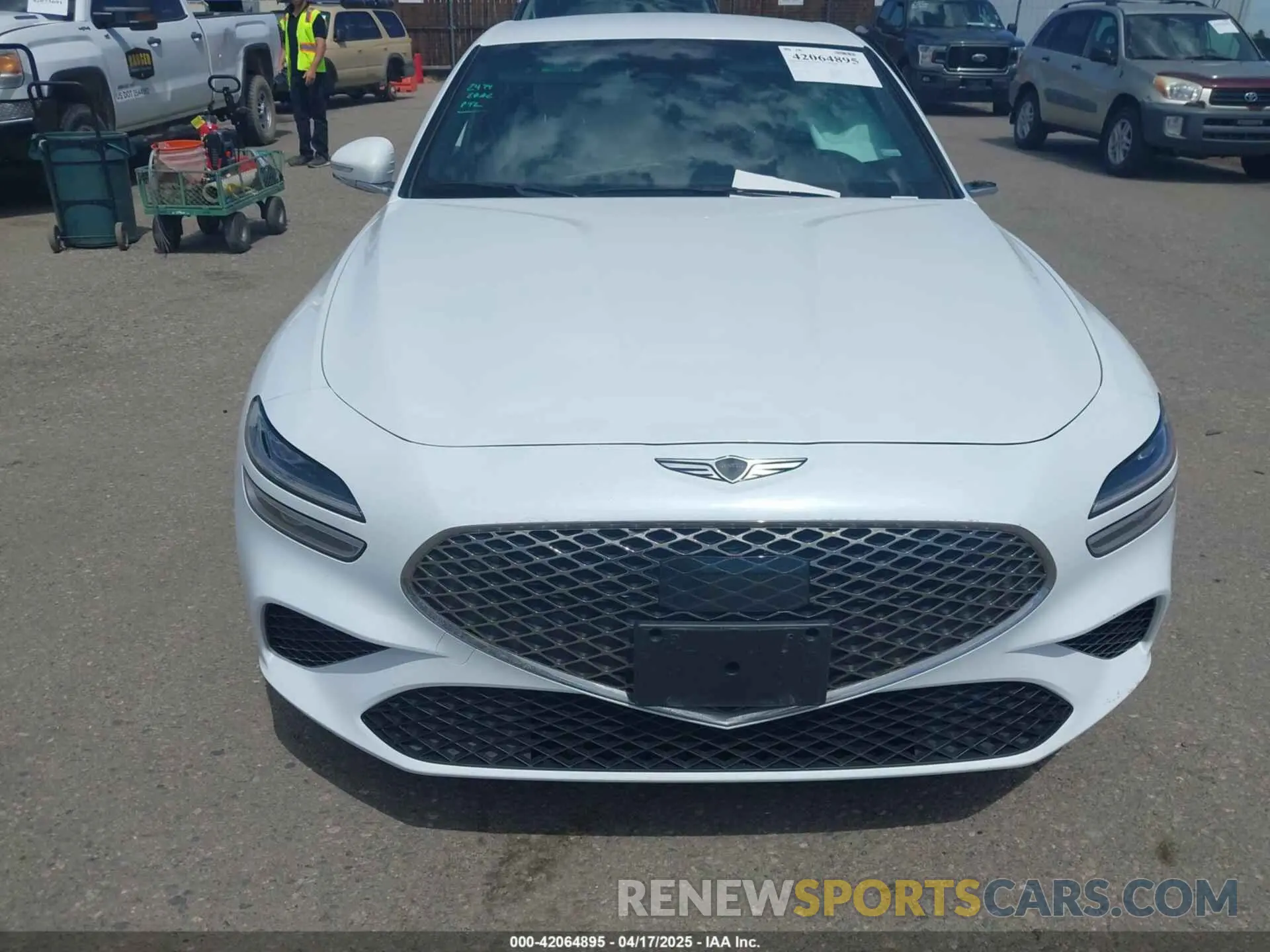 12 fotografías del automóvil dañado KMTG34SC6SU155525 GENESIS G70 2025