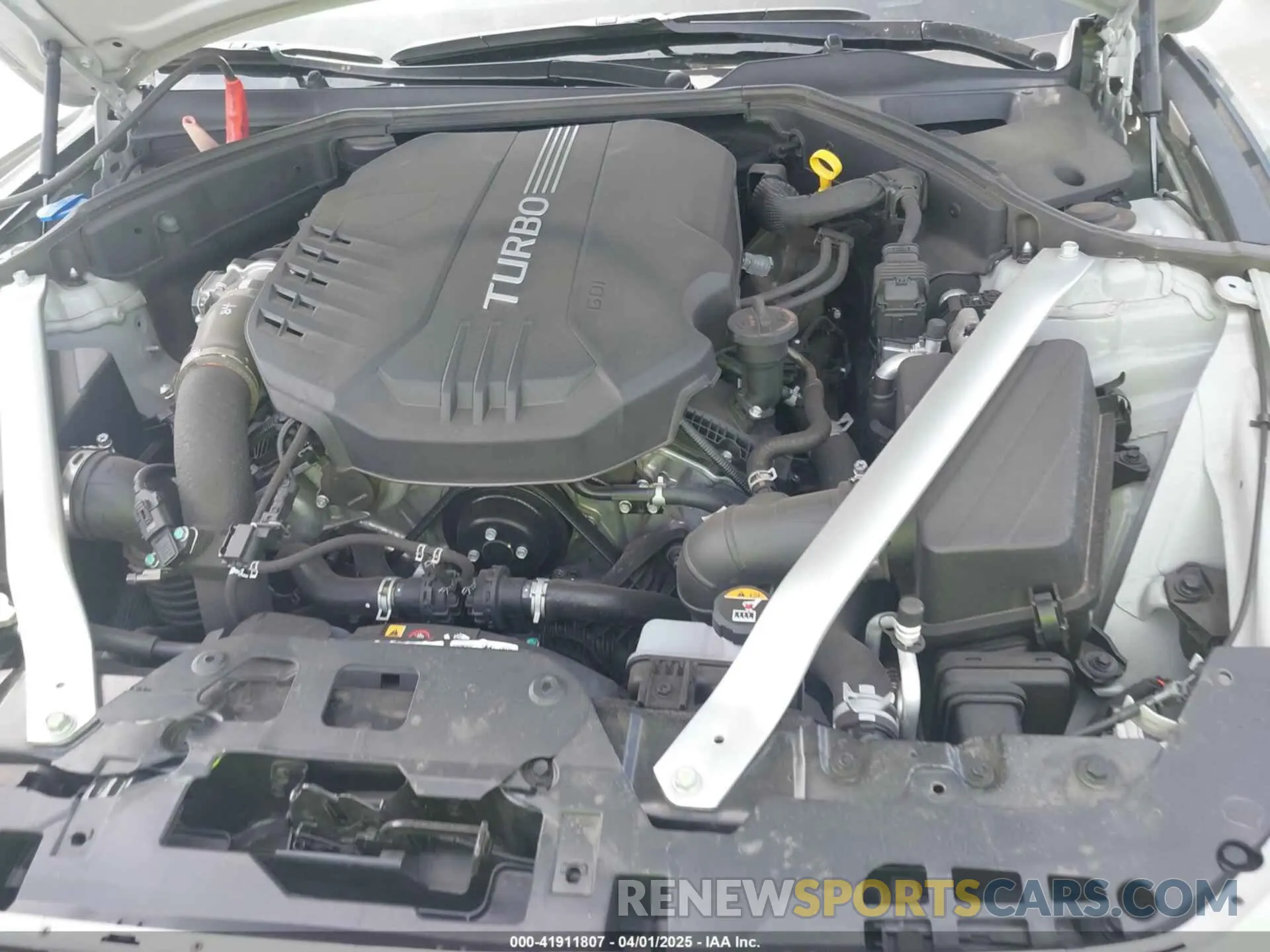 10 fotografías del automóvil dañado KMTG54SE6SU149705 GENESIS G70 2025