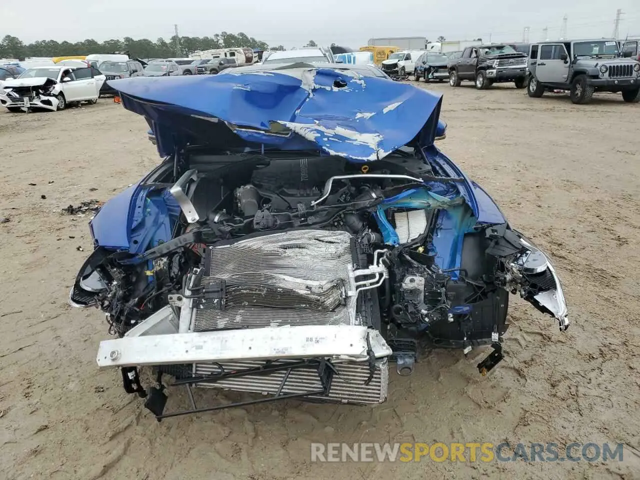 5 fotografías del automóvil dañado KMTG54SEXSU147021 GENESIS G70 2025