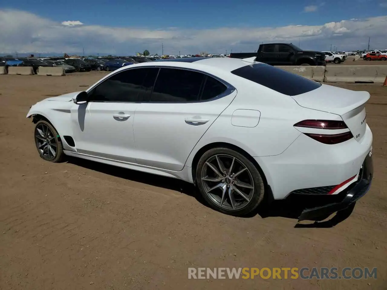 2 fotografías del automóvil dañado KMTG34TA6NU088944 GENESIS G70 BASE 2022