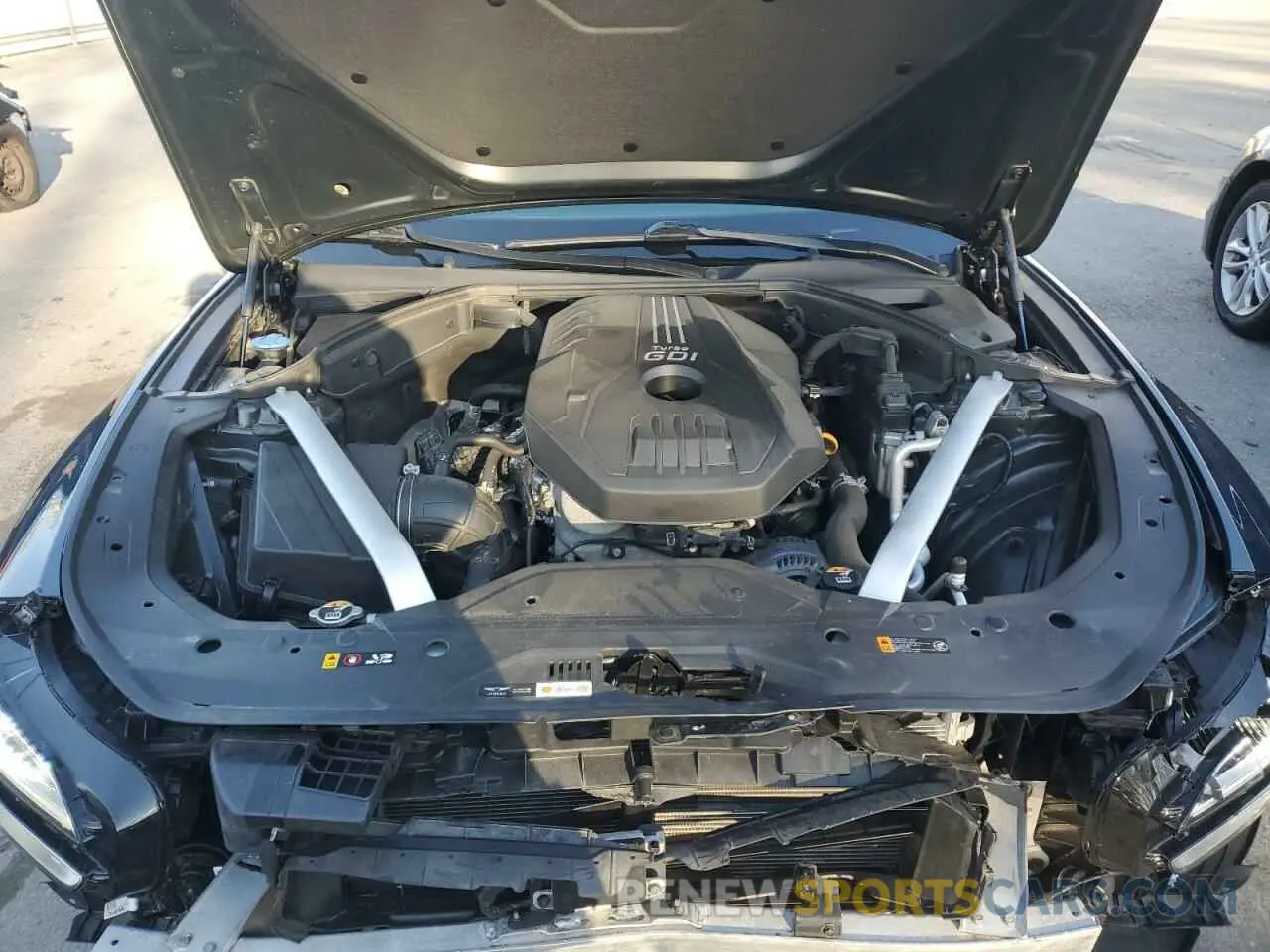 11 fotografías del automóvil dañado KMTG34TA7NU089729 GENESIS G70 BASE 2022
