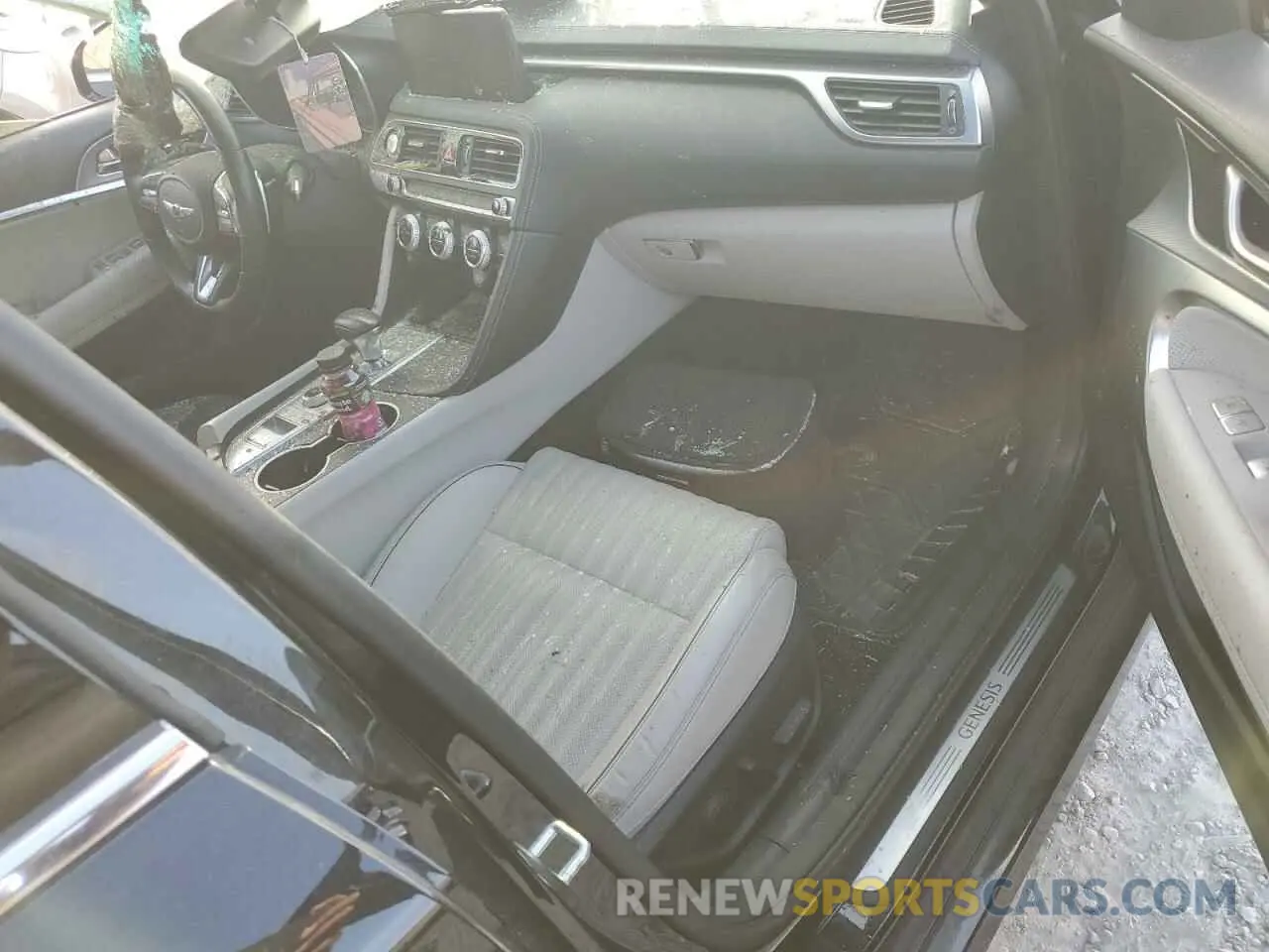 8 fotografías del automóvil dañado KMTG54TE6NU094854 GENESIS G70 BASE 2022