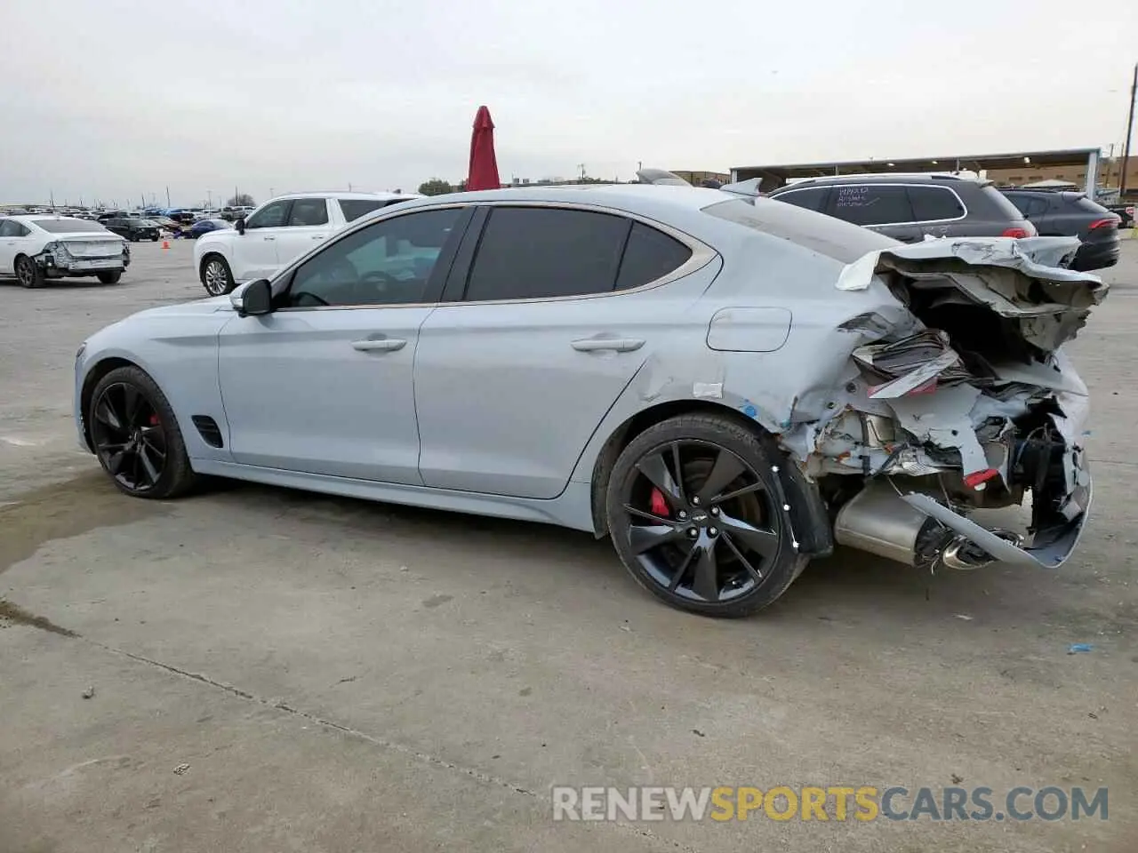 2 fotografías del automóvil dañado KMTG54TE7NU085709 GENESIS G70 BASE 2022