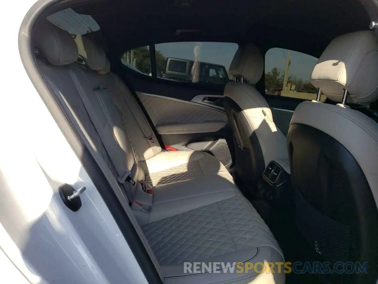 10 fotografías del automóvil dañado KMTG54TE7NU104131 GENESIS G70 BASE 2022