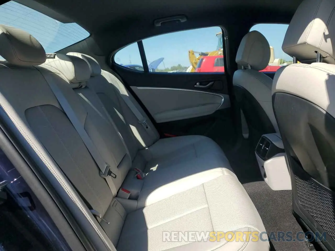 10 fotografías del automóvil dañado KMTG34TA2PU121795 GENESIS G70 BASE 2023