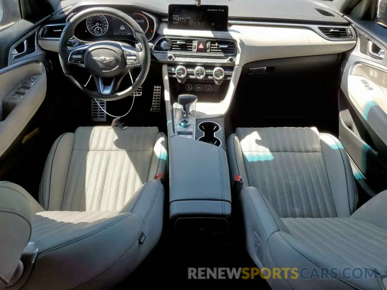 8 fotografías del automóvil dañado KMTG34TA6PU113067 GENESIS G70 BASE 2023