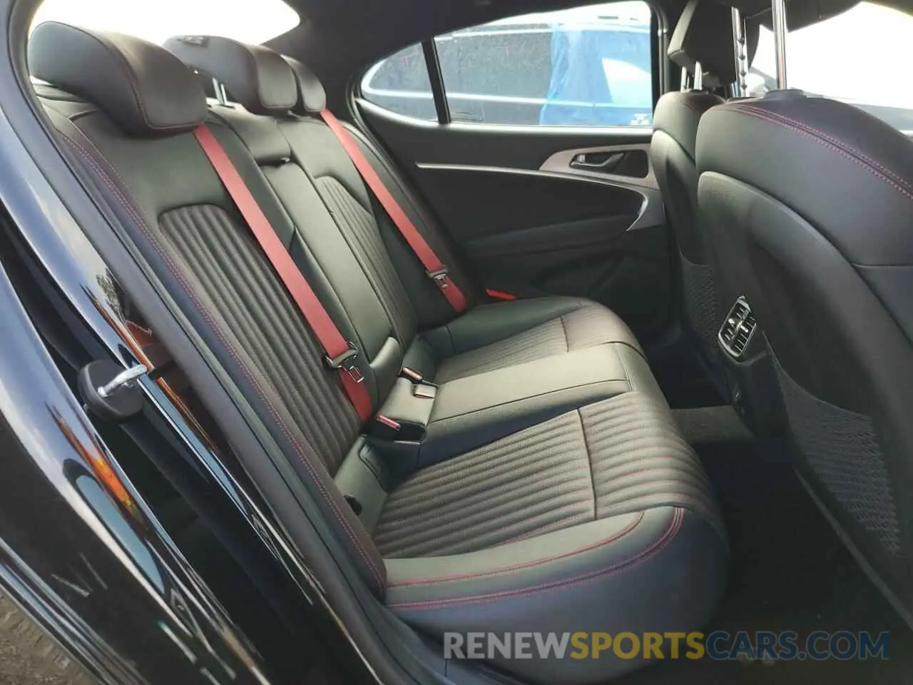 10 fotografías del automóvil dañado KMTG34TA7PU116043 GENESIS G70 BASE 2023