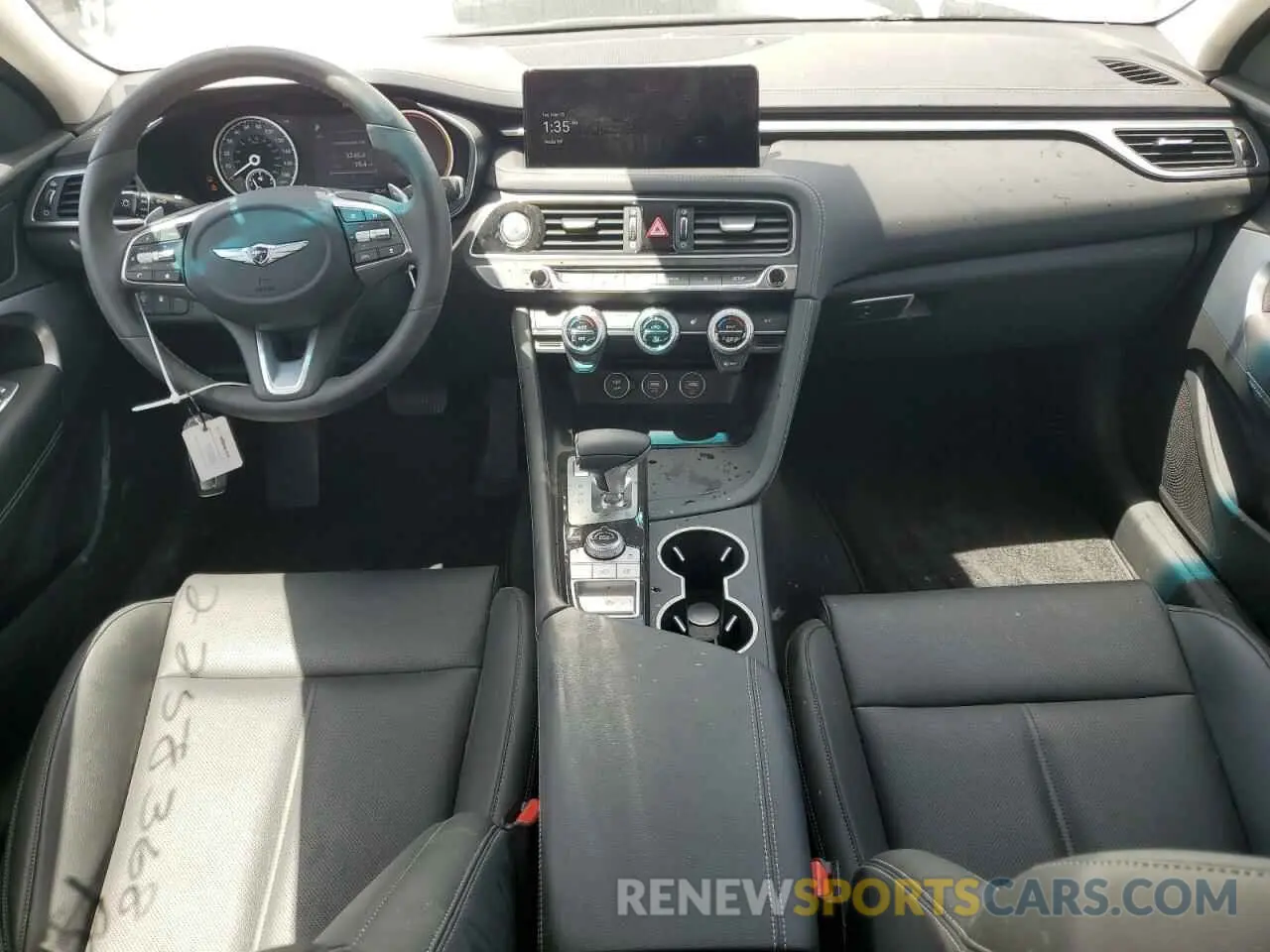 8 fotografías del automóvil dañado KMTG34TA9PU131837 GENESIS G70 BASE 2023