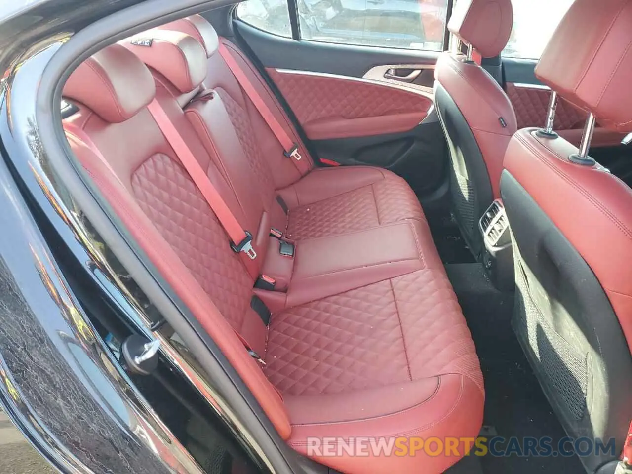 10 fotografías del automóvil dañado KMTG54TE4PU122153 GENESIS G70 BASE 2023