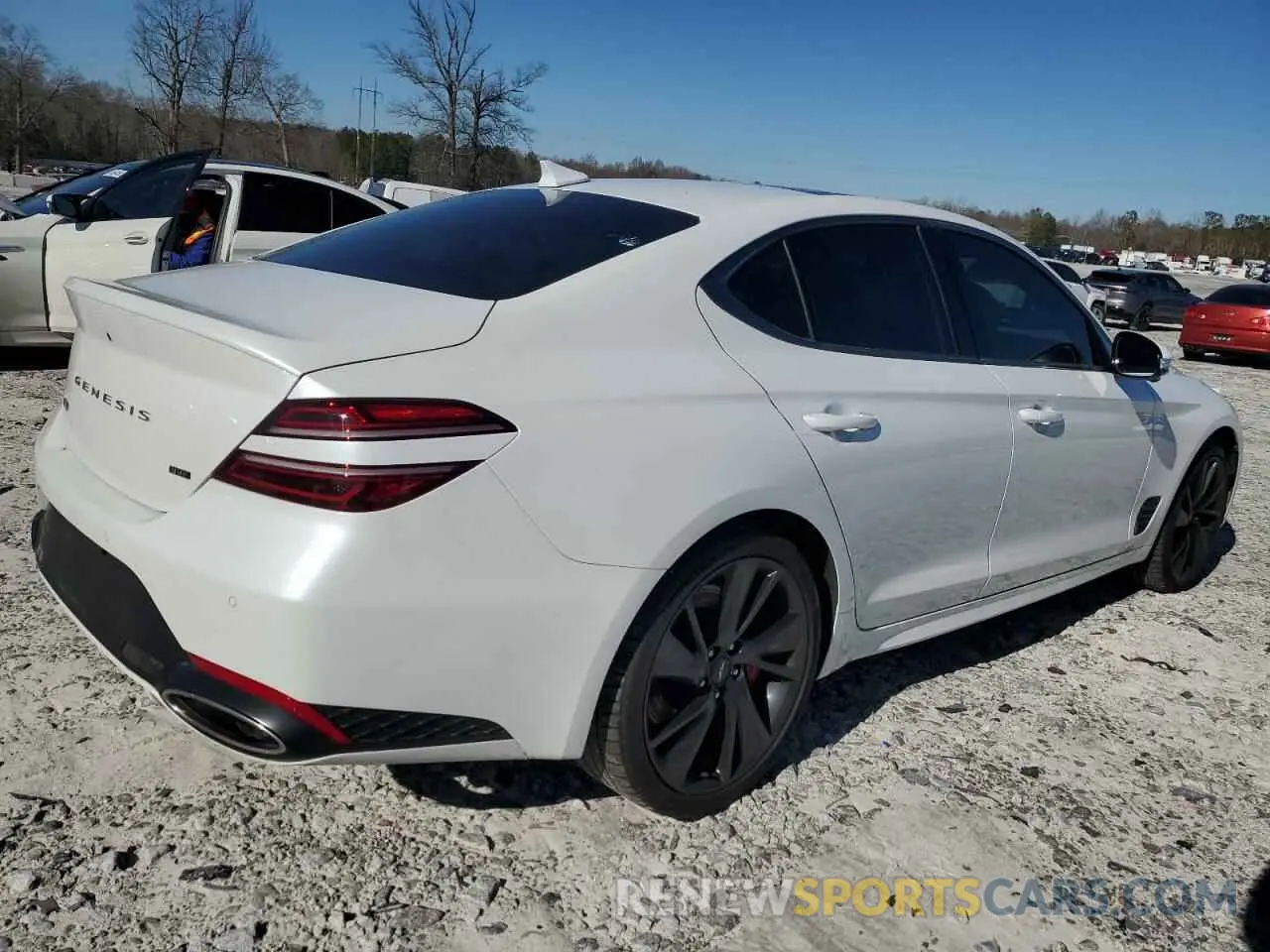 3 fotografías del automóvil dañado KMTG54TEXPU125509 GENESIS G70 BASE 2023