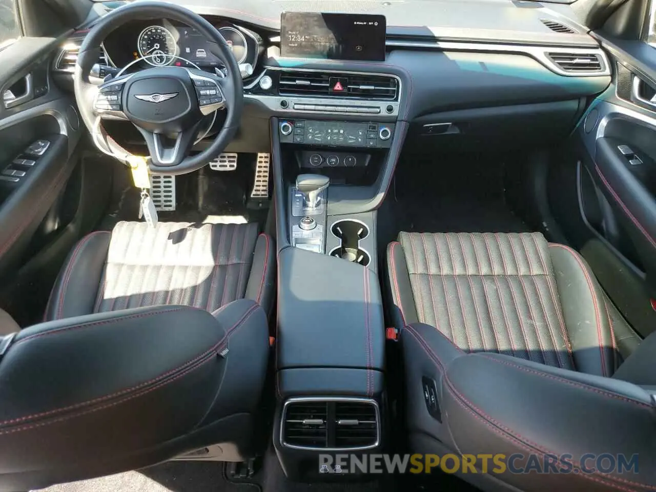 8 fotografías del automóvil dañado KMTG34SCXRU138219 GENESIS G70 BASE 2024