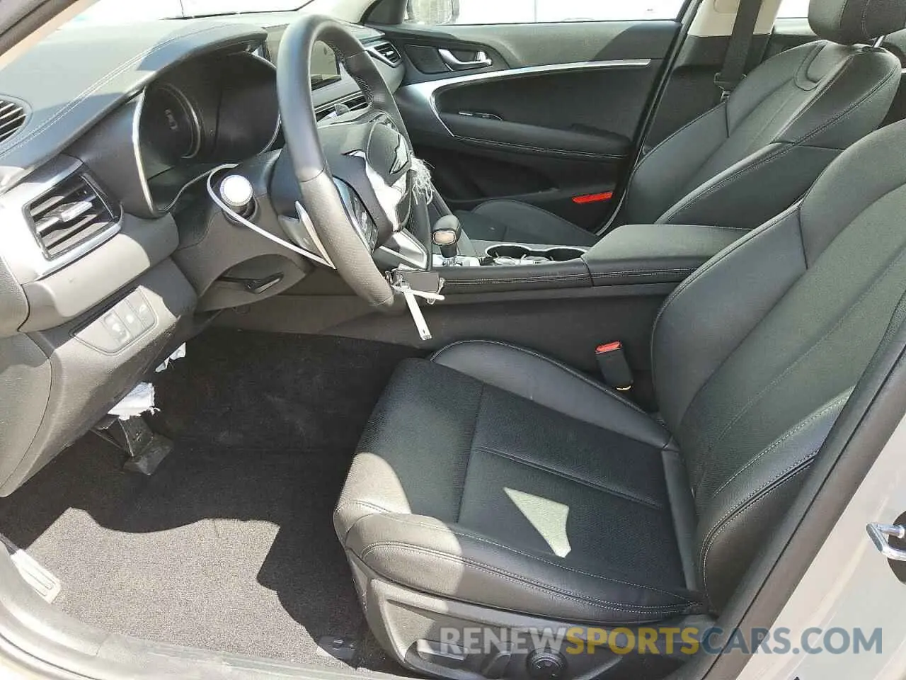 7 fotografías del automóvil dañado KMTG34SC6SU152947 GENESIS G70 BASE 2025
