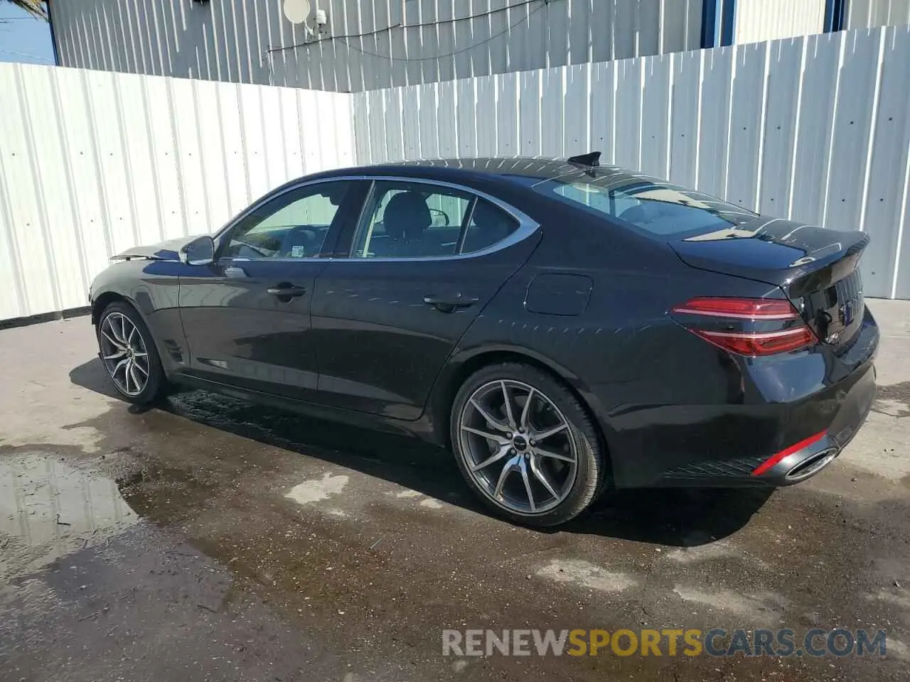 2 fotografías del automóvil dañado KMTG34SC6SU154908 GENESIS G70 BASE 2025