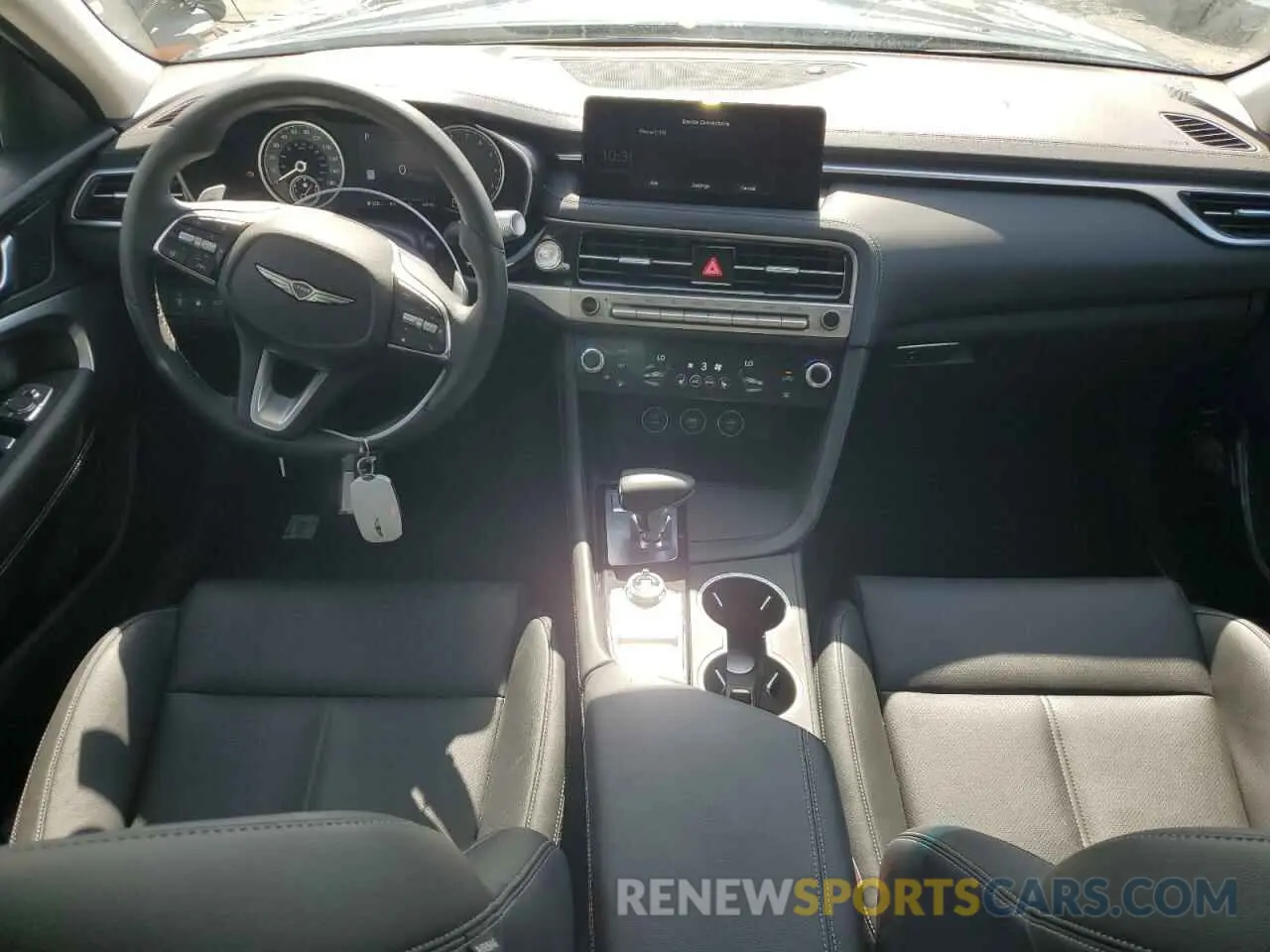 8 fotografías del automóvil dañado KMTG34SC6SU154908 GENESIS G70 BASE 2025