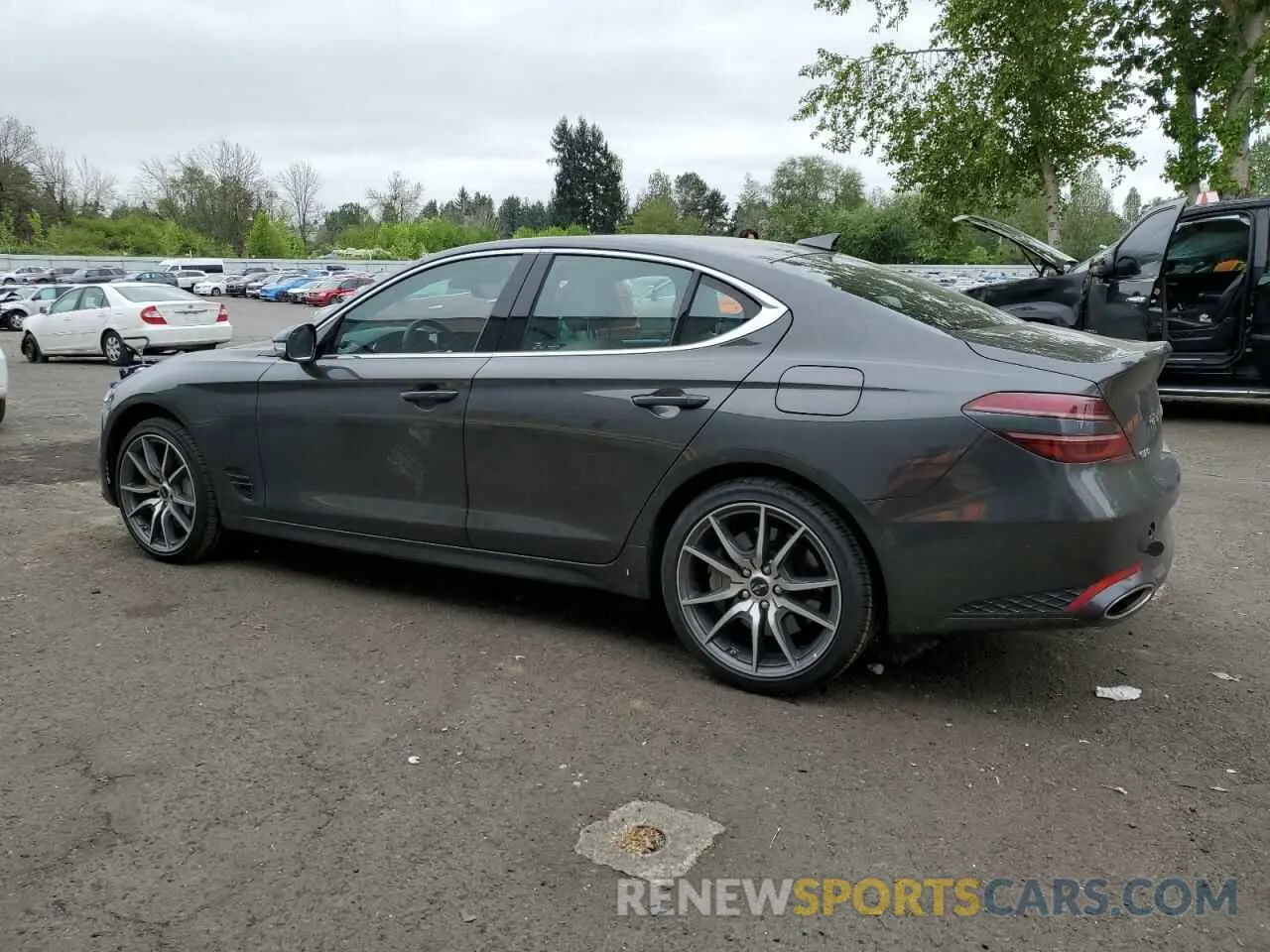 2 fotografías del automóvil dañado KMTG34SC9SU153624 GENESIS G70 BASE 2025