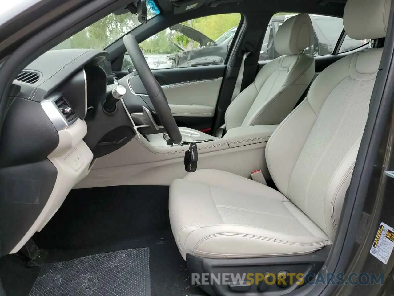 7 fotografías del automóvil dañado KMTG34SC9SU153624 GENESIS G70 BASE 2025