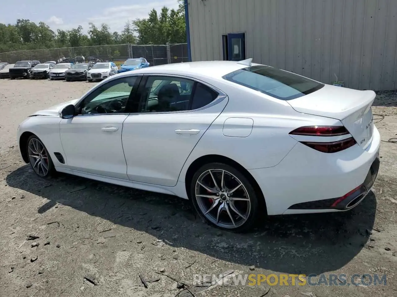 2 fotografías del automóvil dañado KMTG34SC9SU156684 GENESIS G70 BASE 2025