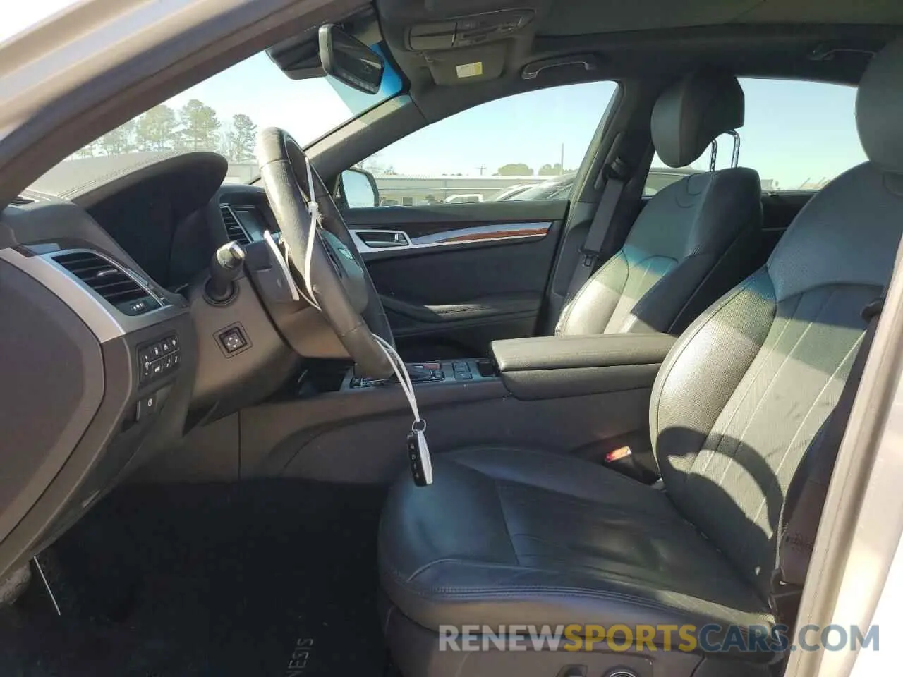 7 fotografías del automóvil dañado KMHGN4JE0KU291883 GENESIS G80 2019
