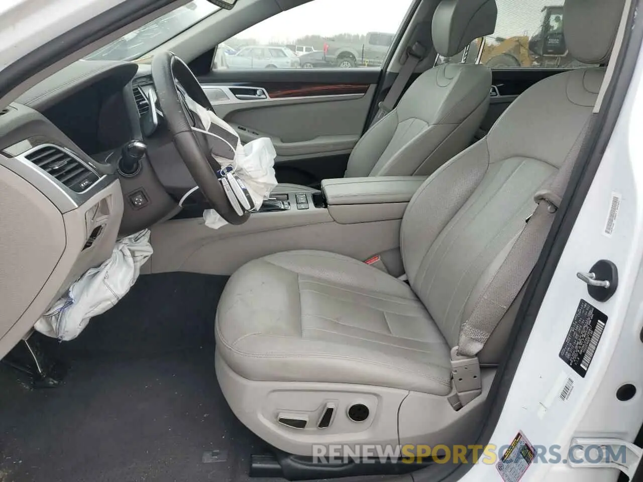 7 fotografías del automóvil dañado KMHGN4JE4KU290817 GENESIS G80 2019