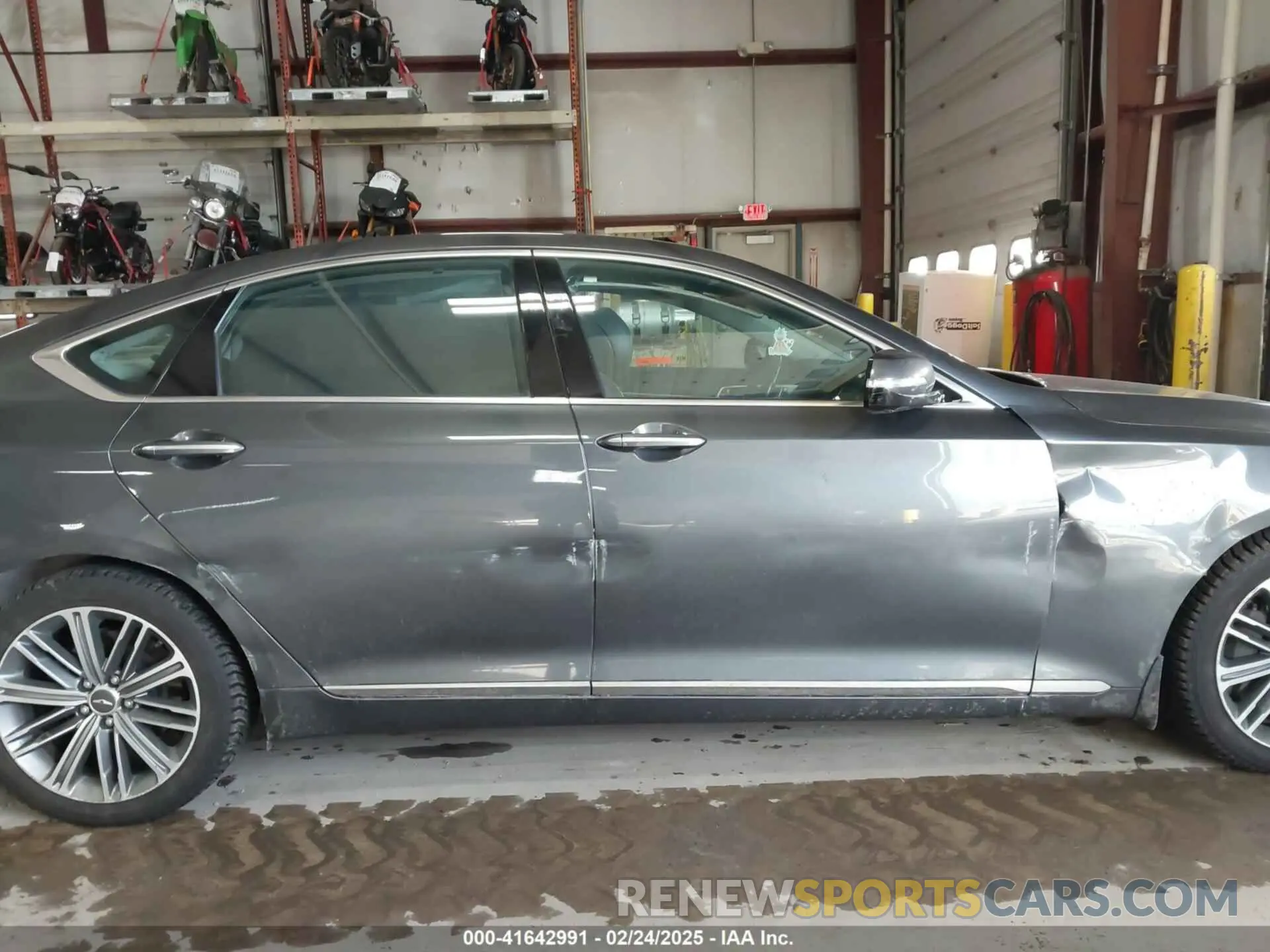 13 fotografías del automóvil dañado KMHGN4JE4KU299355 GENESIS G80 2019
