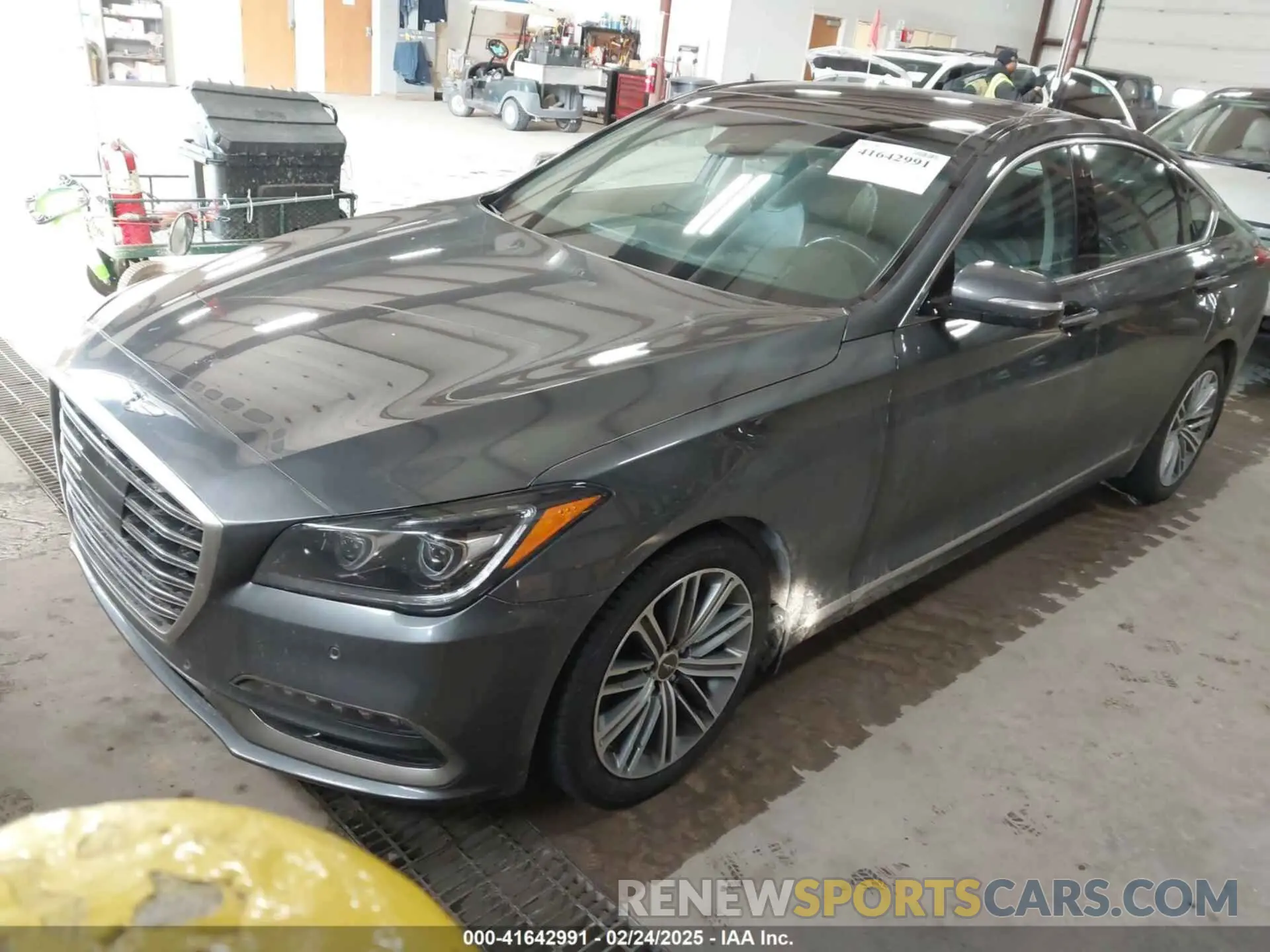 2 fotografías del automóvil dañado KMHGN4JE4KU299355 GENESIS G80 2019