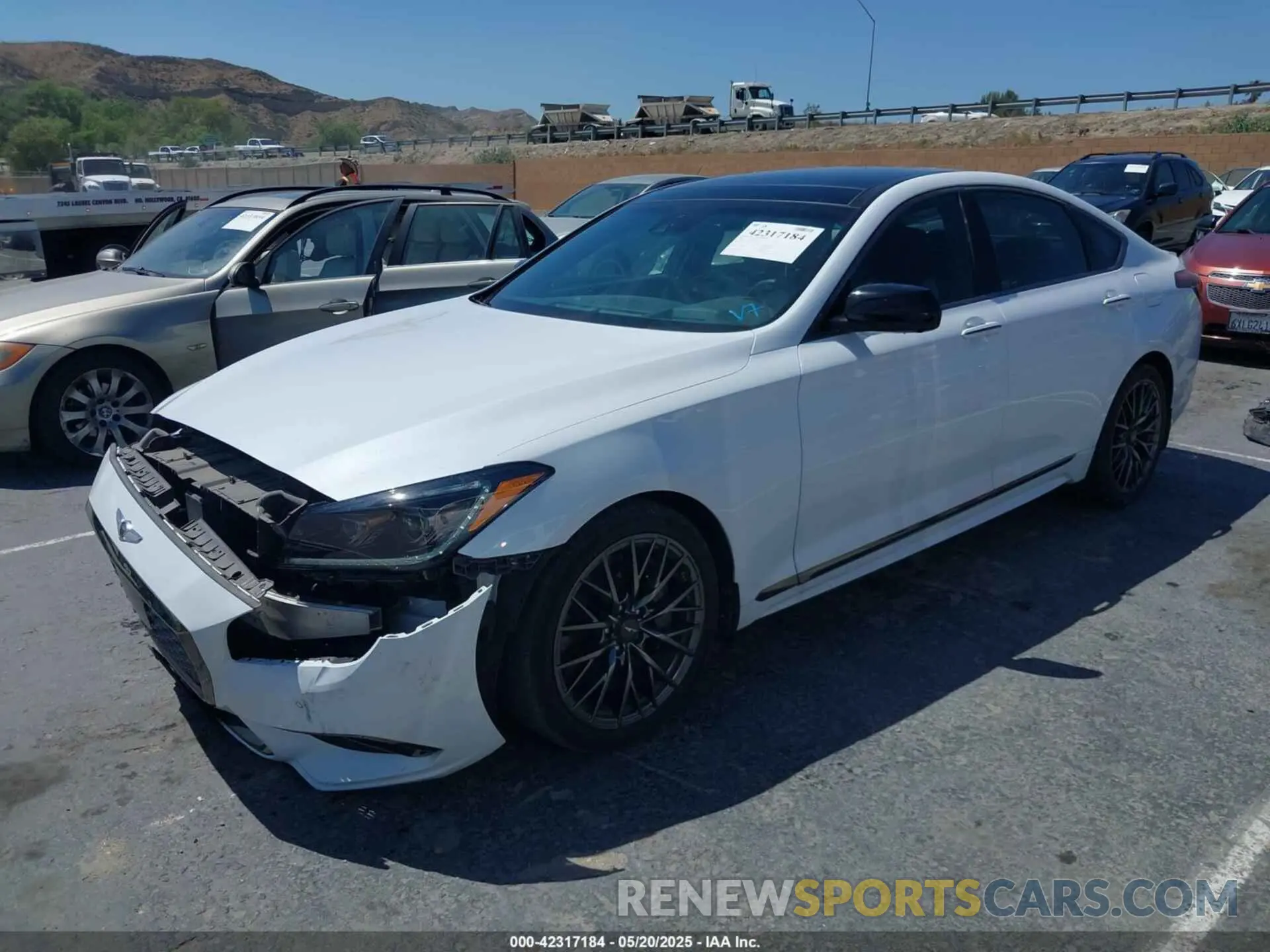 2 fotografías del automóvil dañado KMTFN4JB5KU326120 GENESIS G80 2019