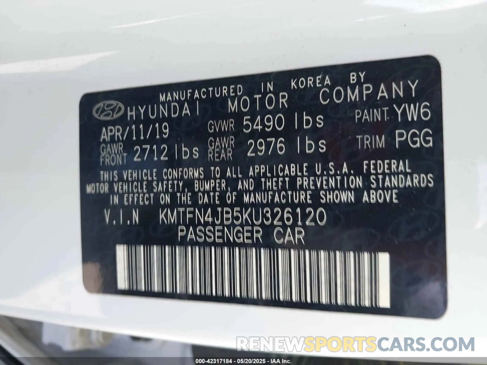 9 fotografías del automóvil dañado KMTFN4JB5KU326120 GENESIS G80 2019
