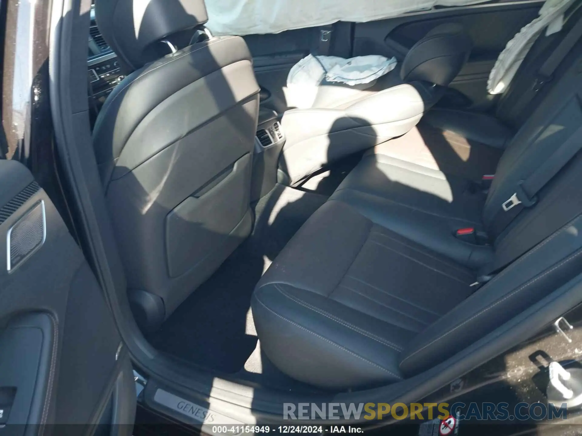 8 fotografías del automóvil dañado KMTFN4JB6KU326255 GENESIS G80 2019