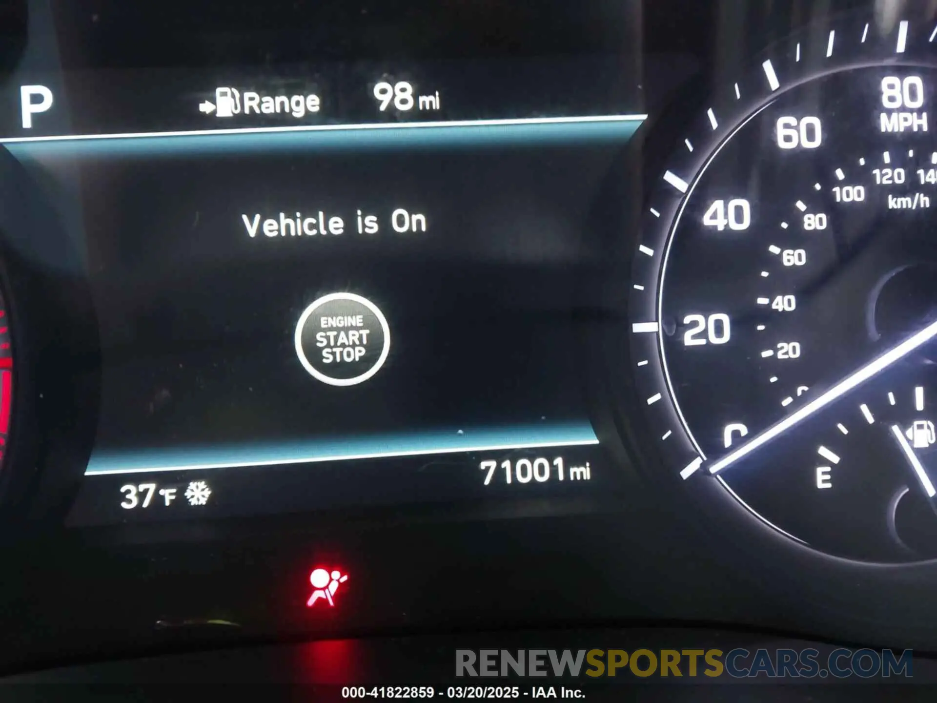 15 fotografías del automóvil dañado KMTFN4JB9KU321079 GENESIS G80 2019