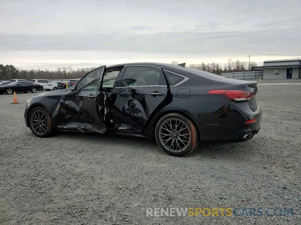 2 fotografías del automóvil dañado KMTFN4JE3KU325722 GENESIS G80 2019