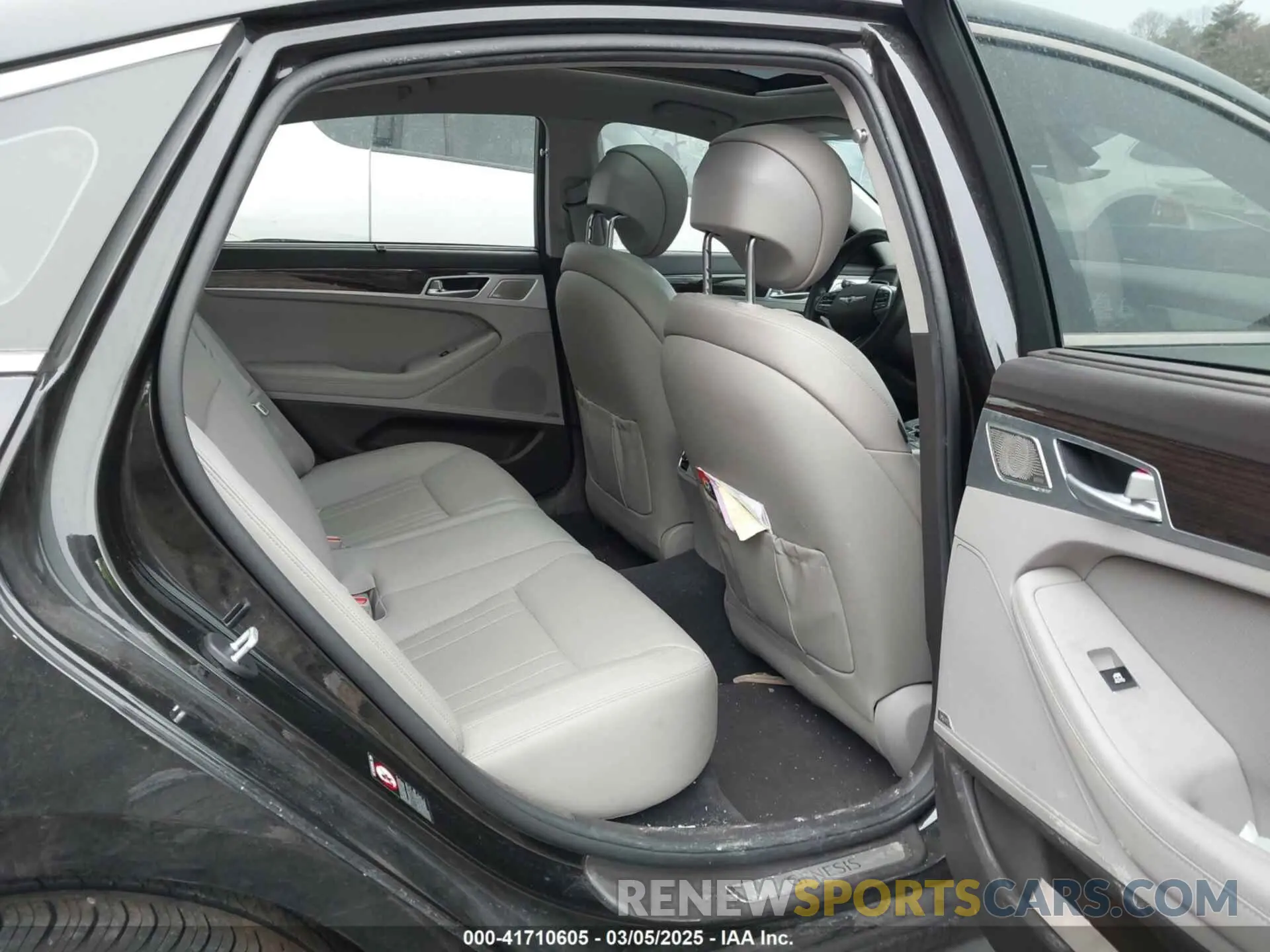 8 fotografías del automóvil dañado KMTFN4JE5KU320344 GENESIS G80 2019
