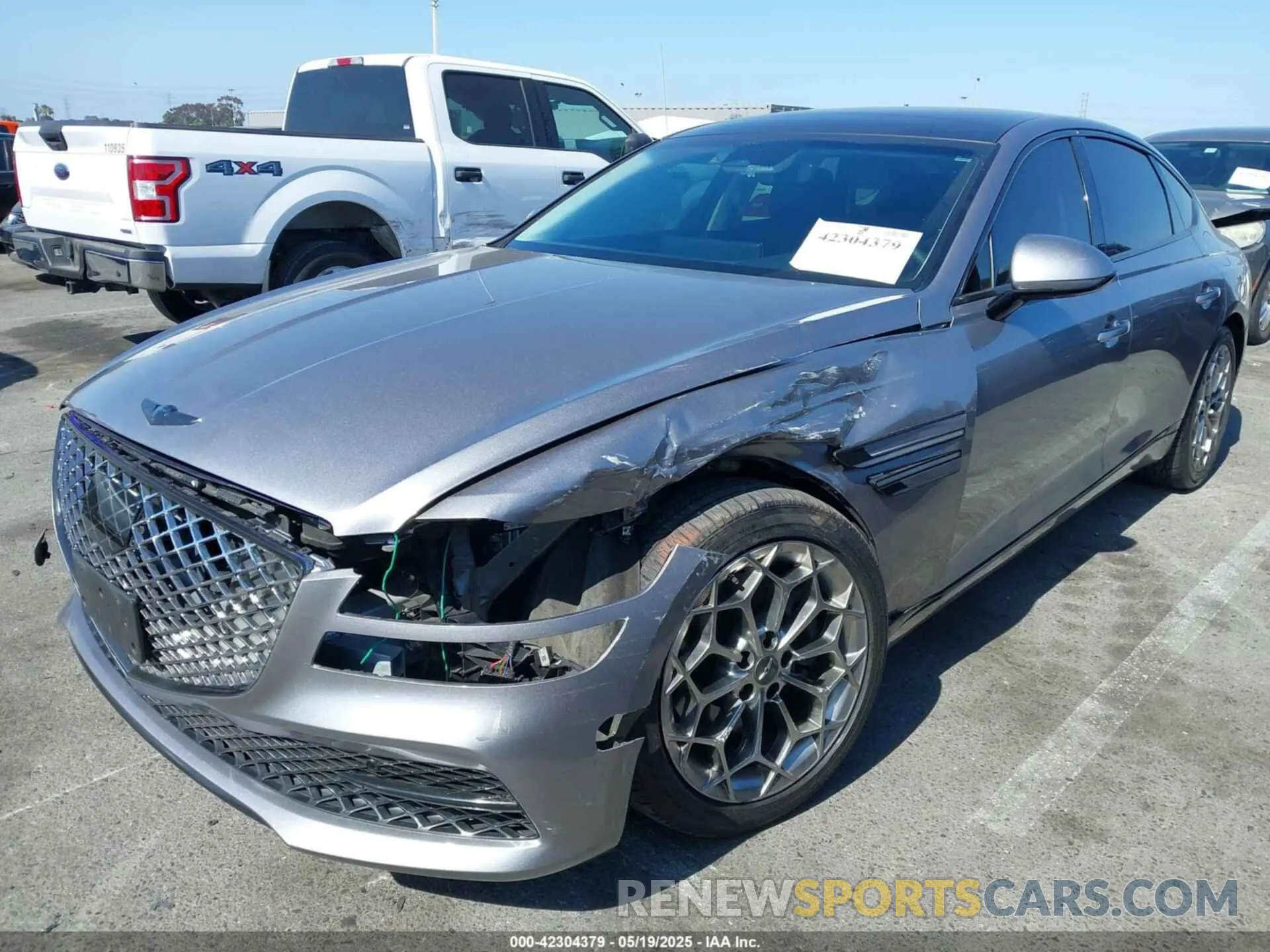 2 fotografías del automóvil dañado KMTGB4SC7MU046660 GENESIS G80 2021