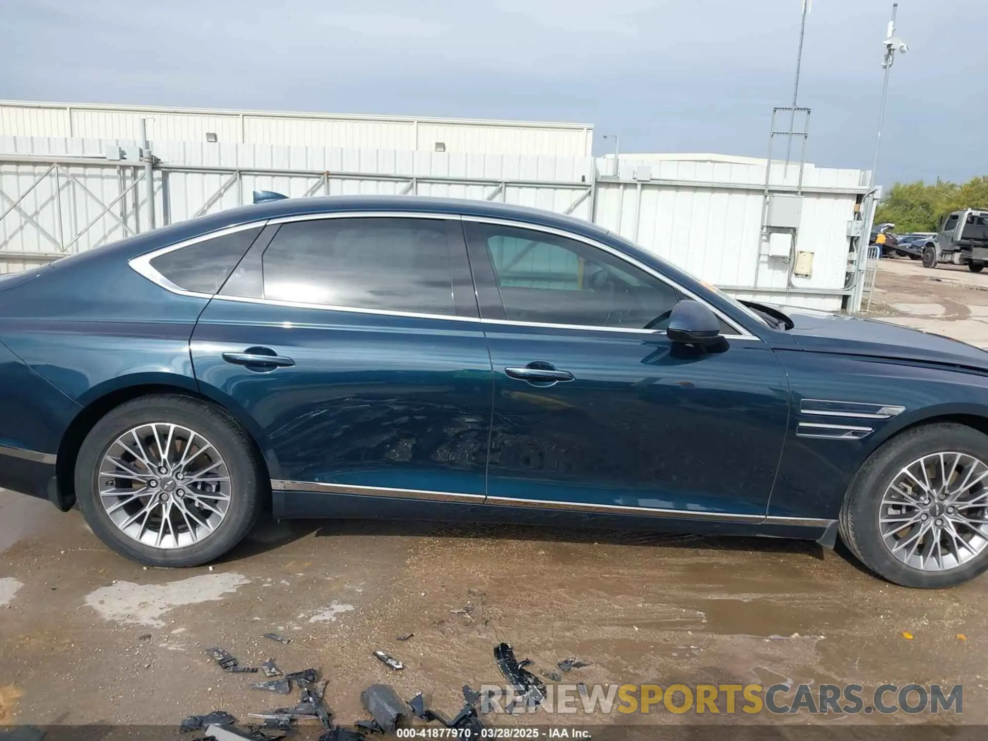 14 fotografías del automóvil dañado KMTGB4SC8MU073253 GENESIS G80 2021