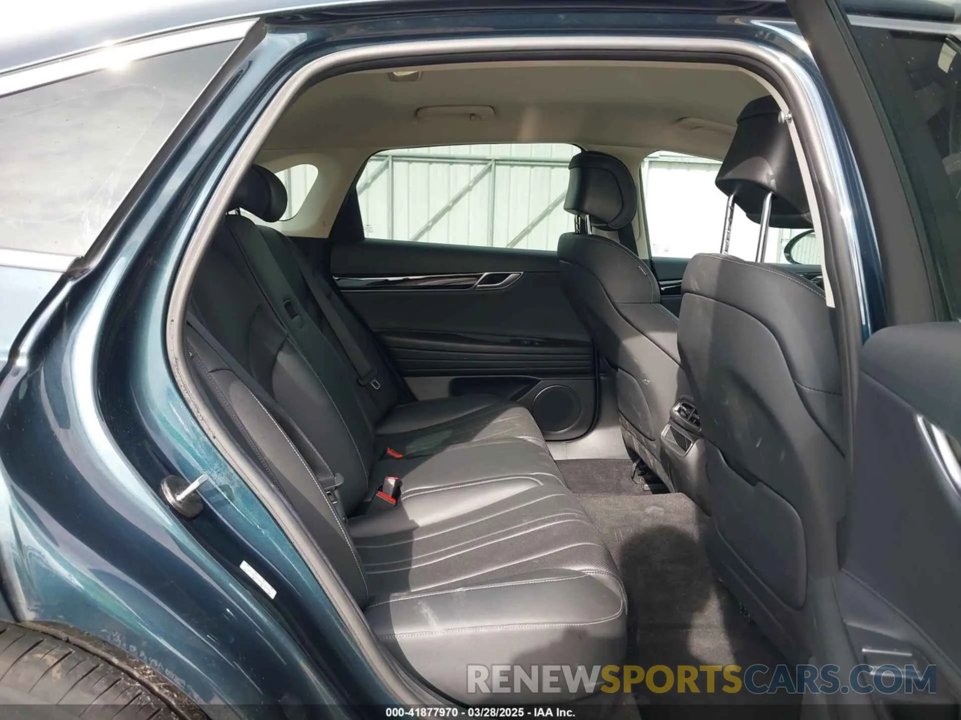 8 fotografías del automóvil dañado KMTGB4SC8MU073253 GENESIS G80 2021