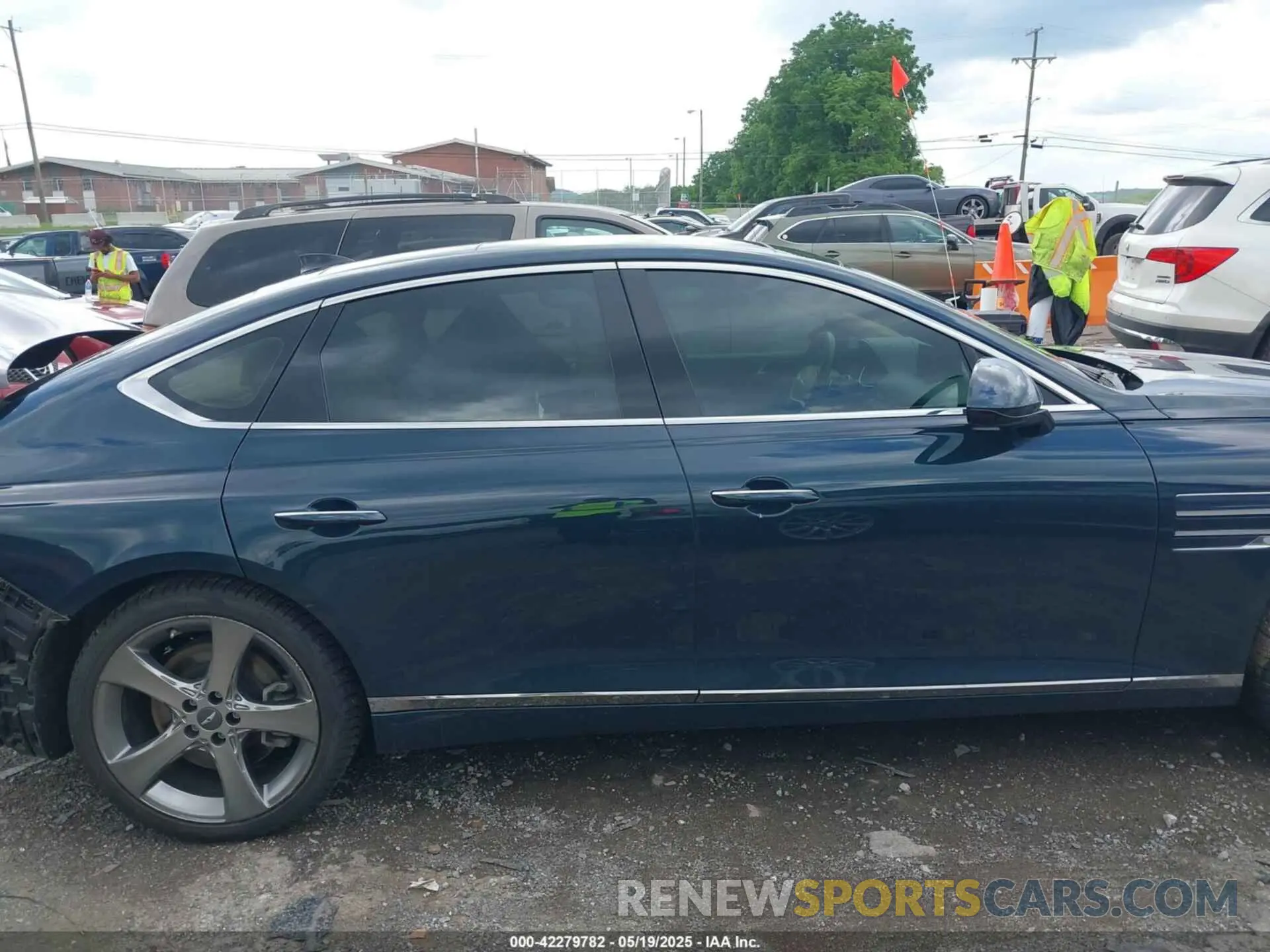14 fotografías del automóvil dañado KMTGC4SD0MU081577 GENESIS G80 2021