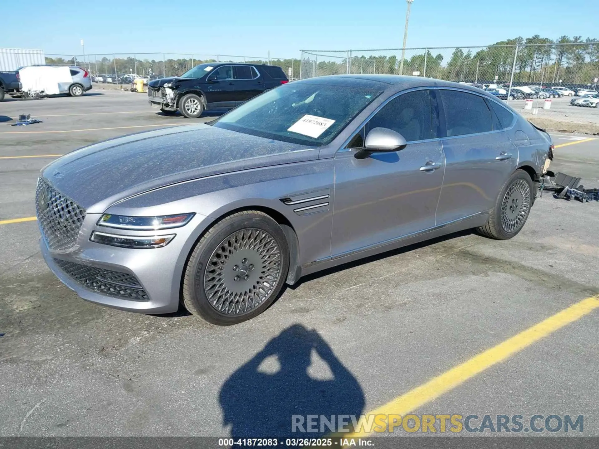 2 fotografías del automóvil dañado KMTGB4SC8NU104440 GENESIS G80 2022