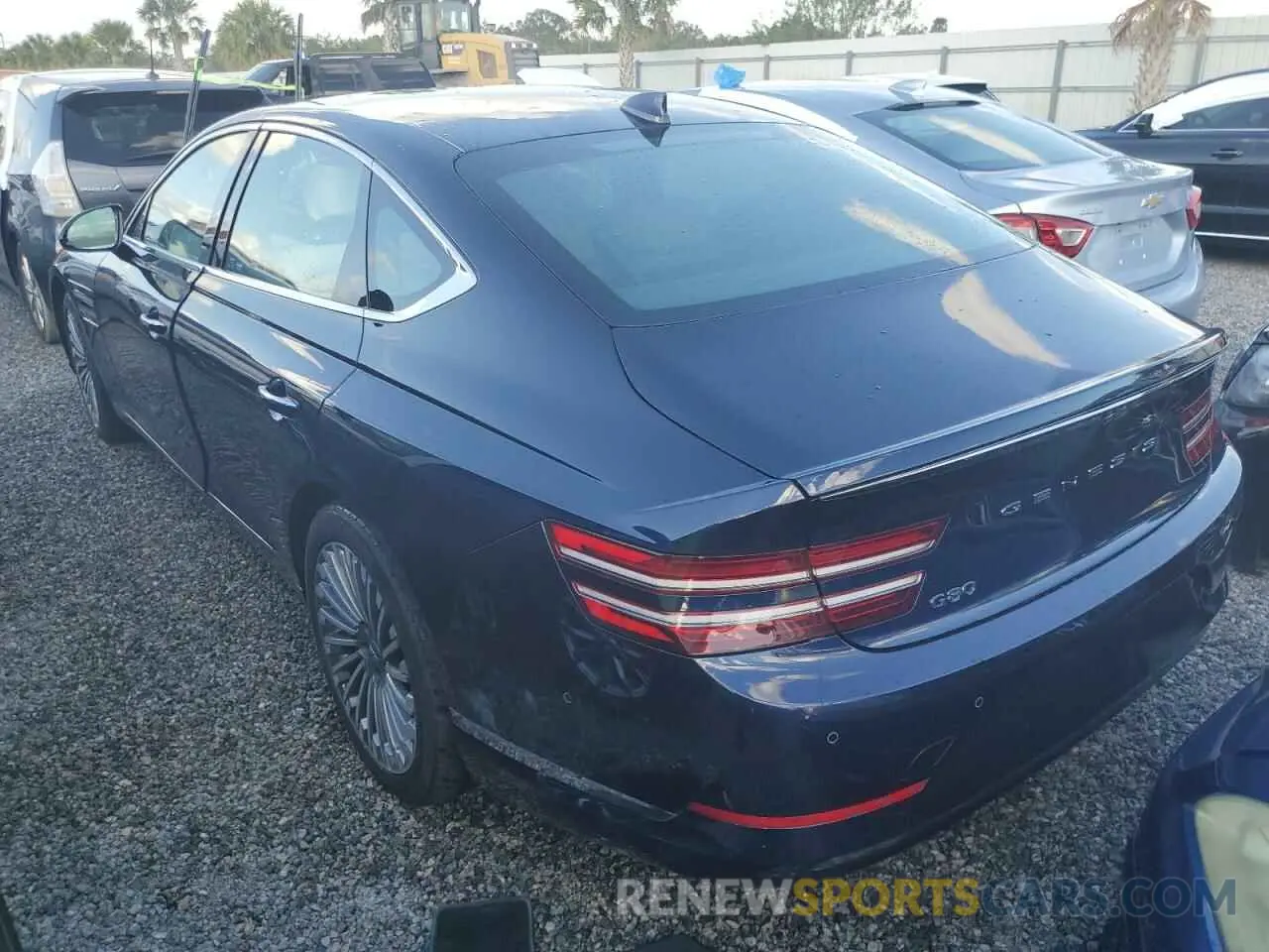 2 fotografías del automóvil dañado KMTGE4S19PU006073 GENESIS G80 2023