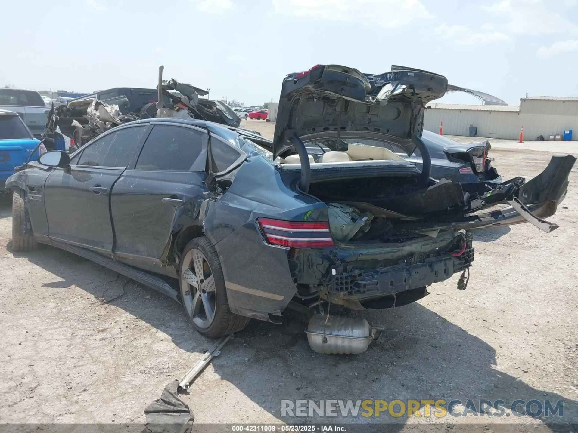 3 fotografías del automóvil dañado KMTGG4SD2SU286304 GENESIS G80 2025
