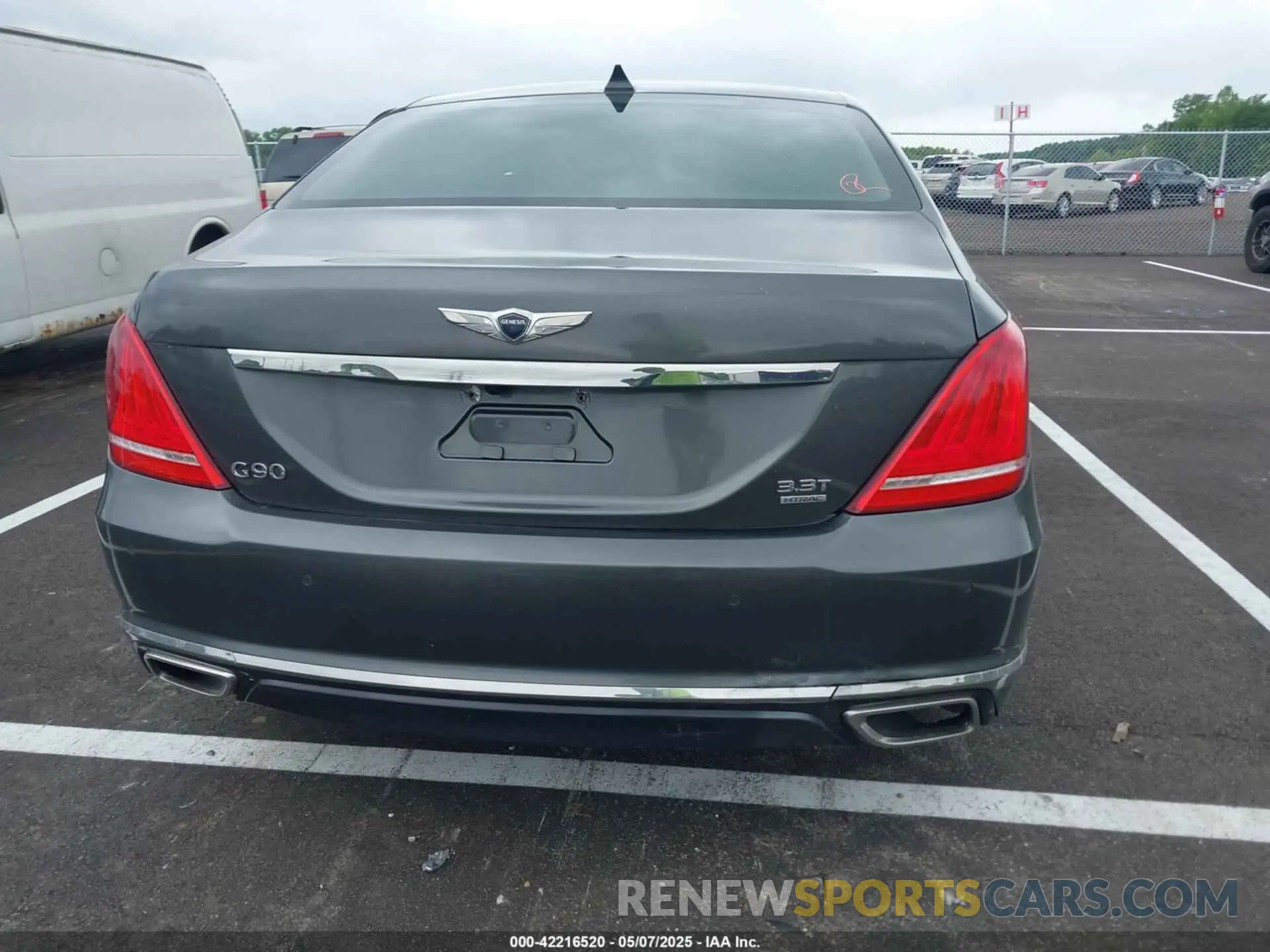 16 fotografías del automóvil dañado KMHG34JA4KU051691 GENESIS G90 2019