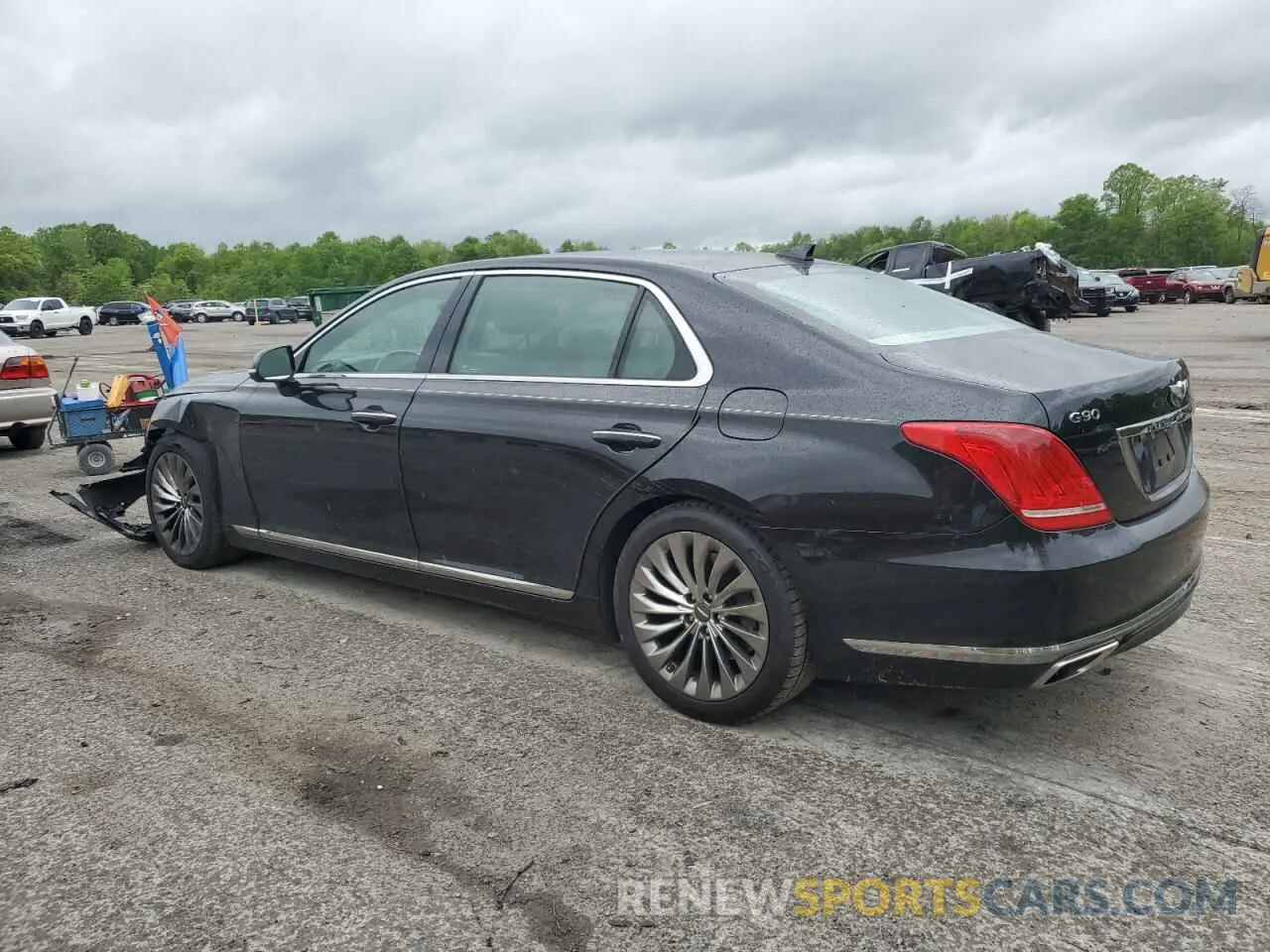 2 fotografías del automóvil dañado KMHG54JH0KU050660 GENESIS G90 2019